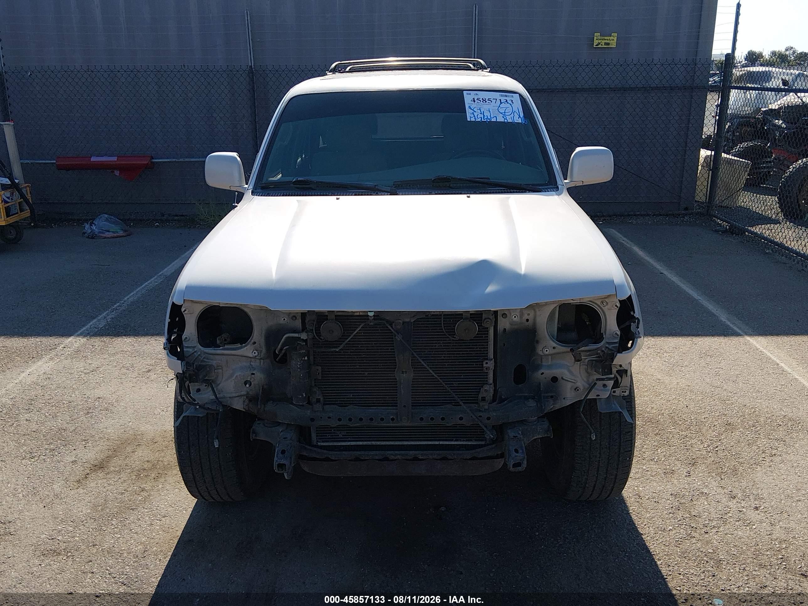 1998 Toyota 4runner Sr5 V6 Silver vin: JT3GN86R8W0080424