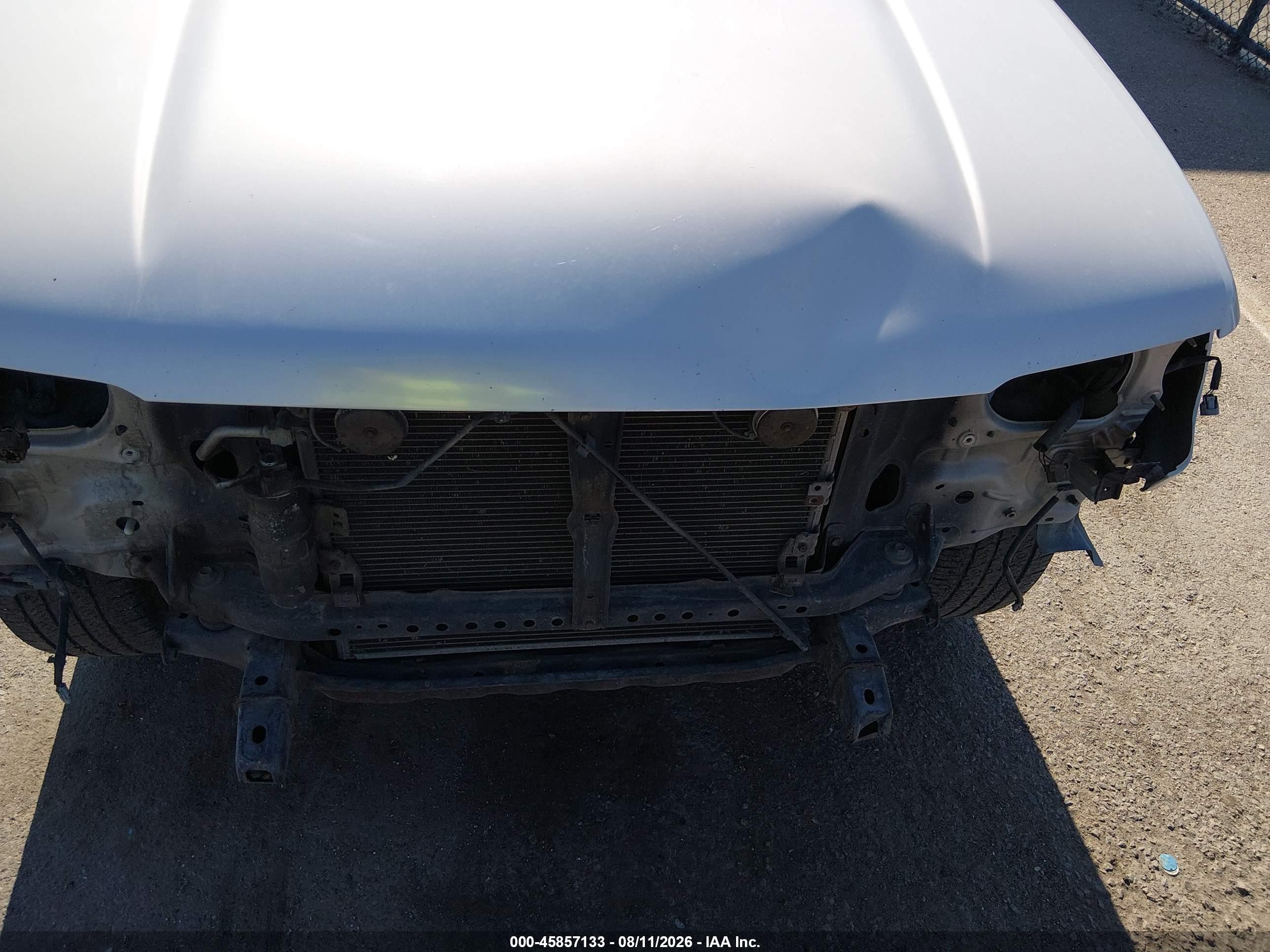 1998 Toyota 4runner Sr5 V6 Silver vin: JT3GN86R8W0080424