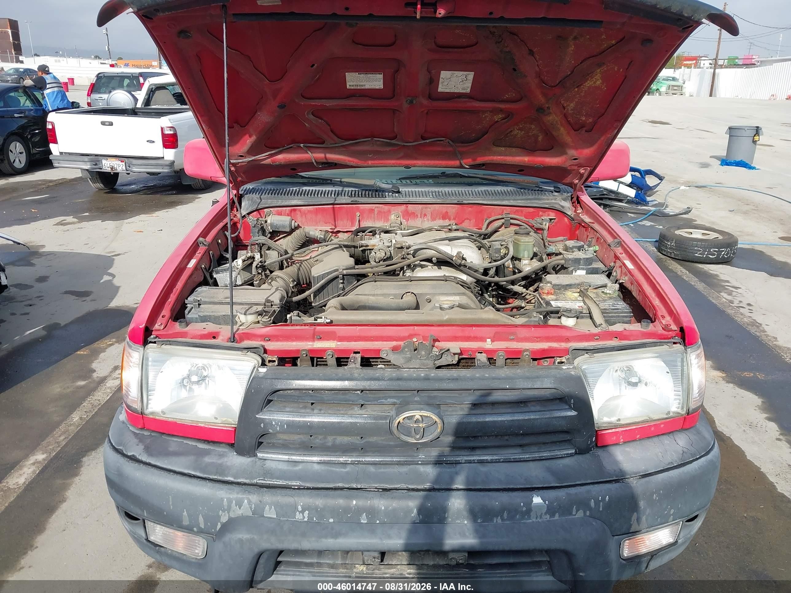 2000 Toyota 4runner Sr5 V6 Red vin: JT3GN86R8Y0169543