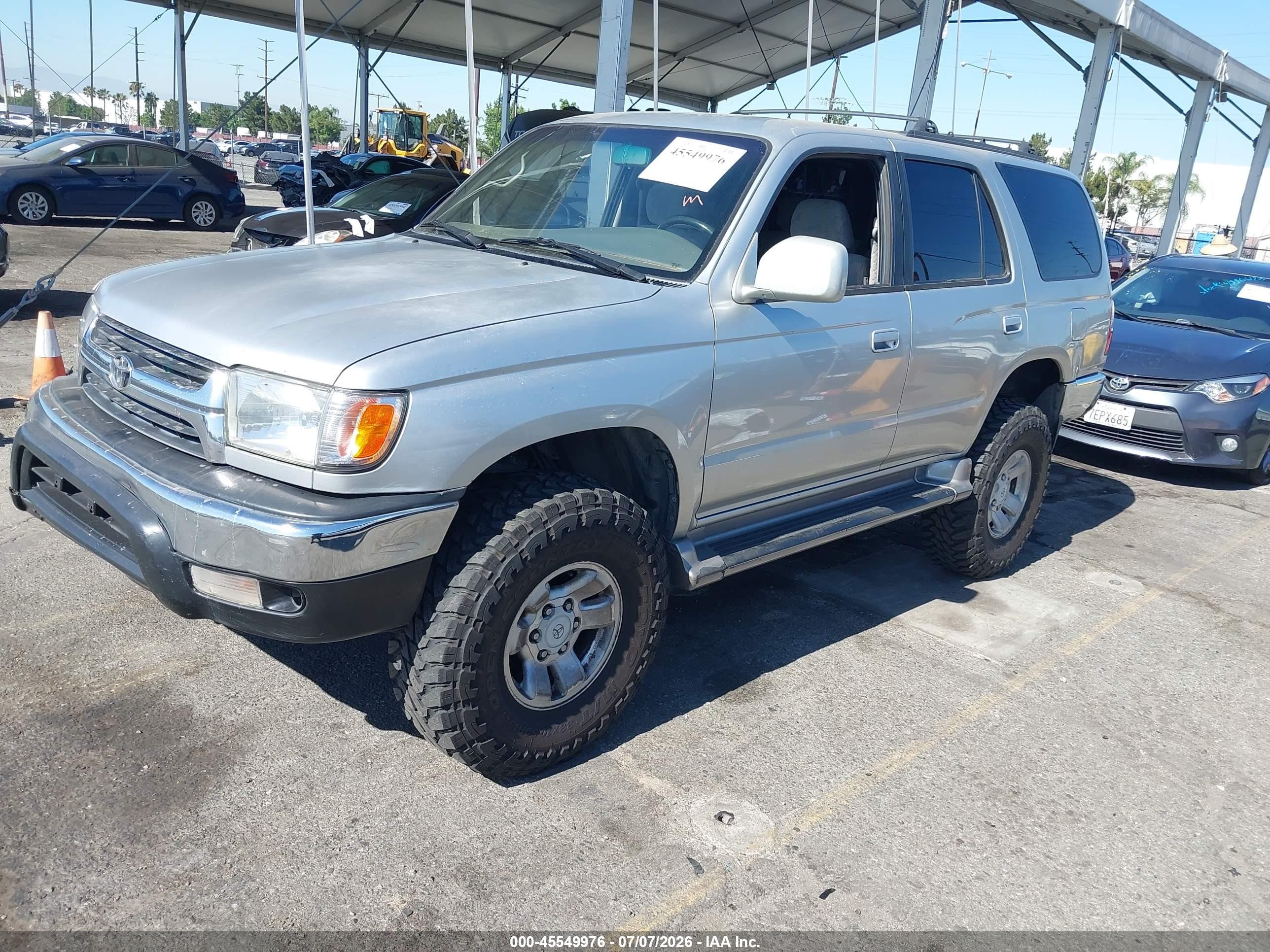 2002 Toyota 4runner Sr5 V6 Silver vin: JT3GN86R920243981