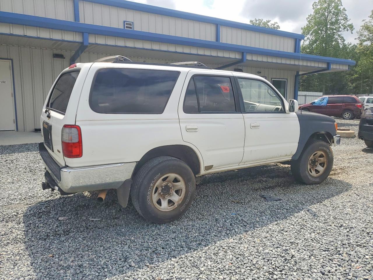 1998 Toyota 4runner Sr5 White vin: JT3GN86R9W0069920