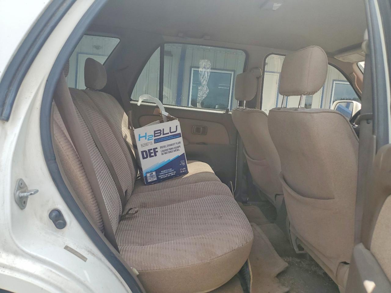 1998 Toyota 4runner Sr5 White vin: JT3GN86R9W0069920