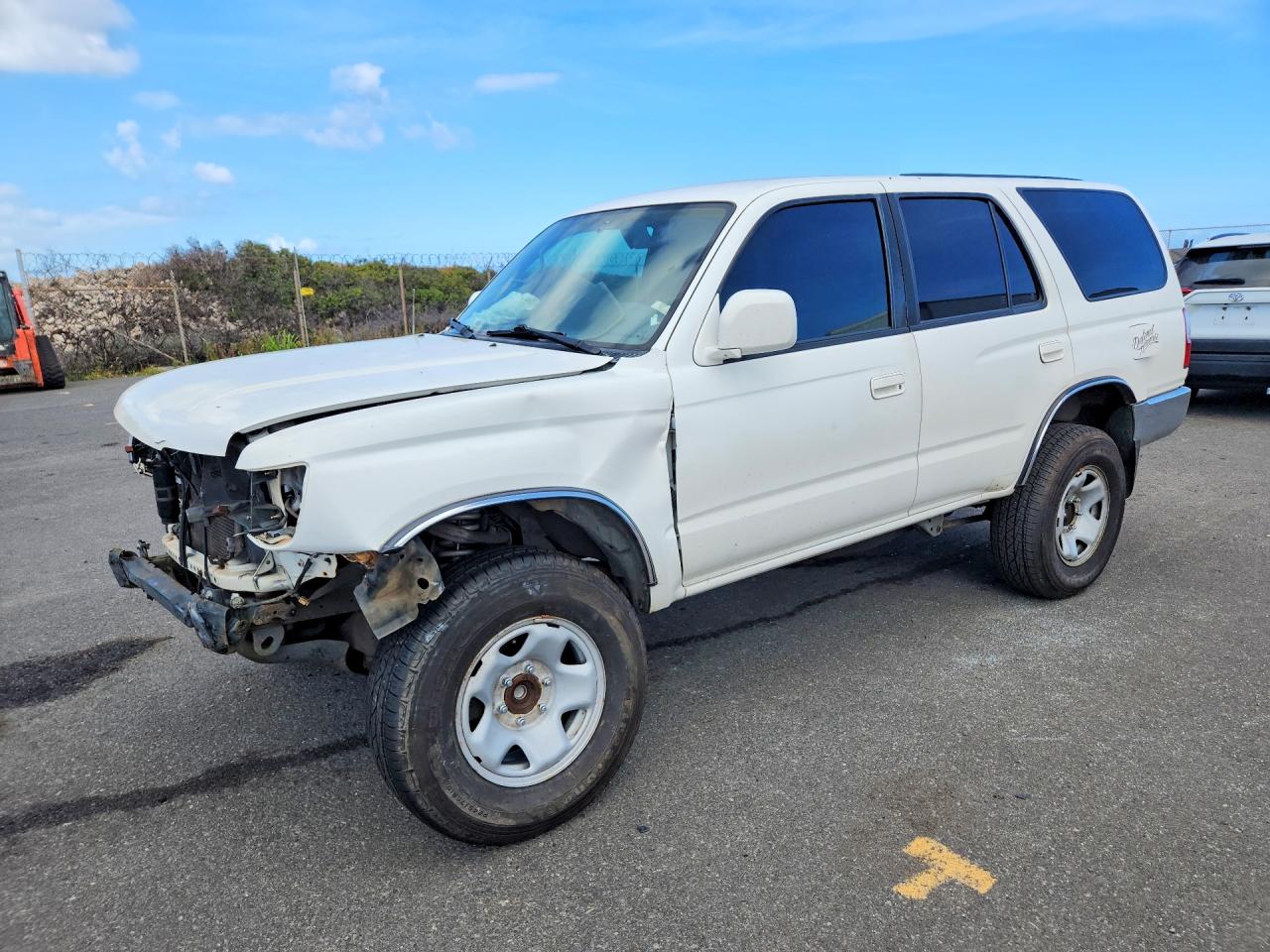 2000 Toyota 4runner Sr5 White vin: JT3GN86R9Y0147843
