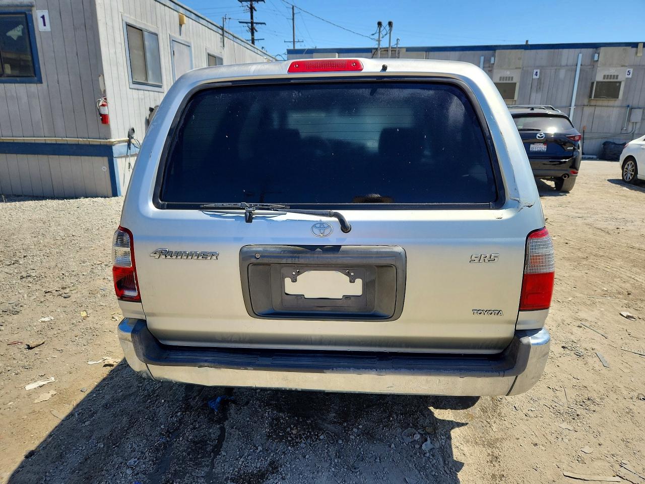 2000 Toyota 4runner Sr5 Silver vin: JT3GN86R9Y0180146