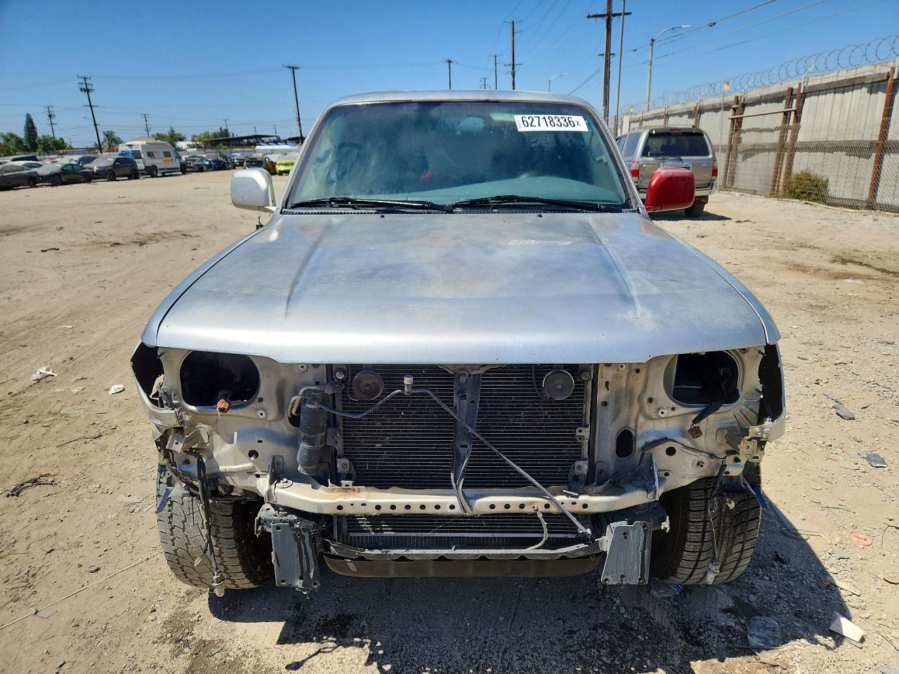 2000 Toyota 4runner Sr5 Silver vin: JT3GN86R9Y0180146