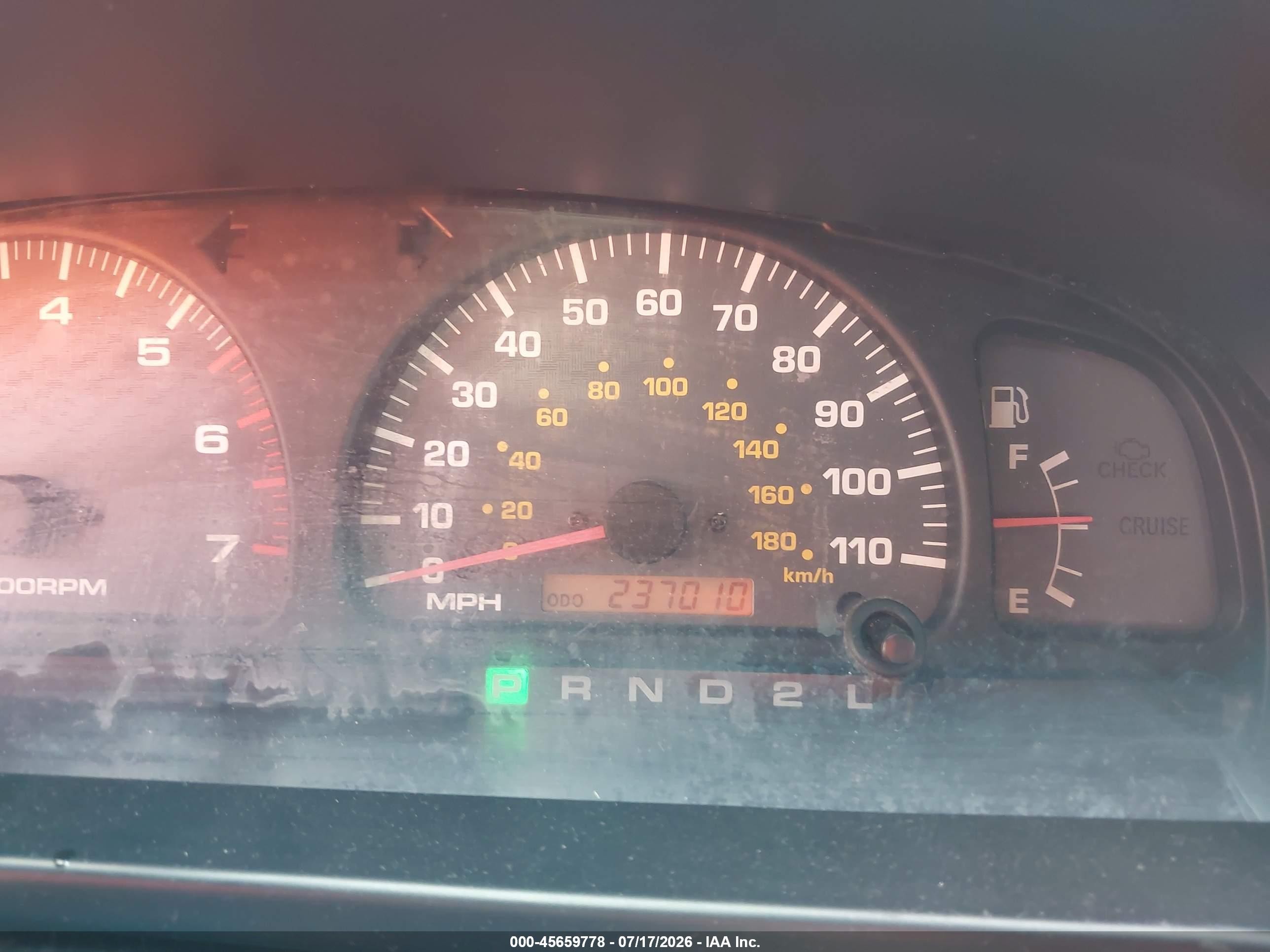 2001 Toyota 4runner Sr5 V6 Champagne vin: JT3GN86RX10202547