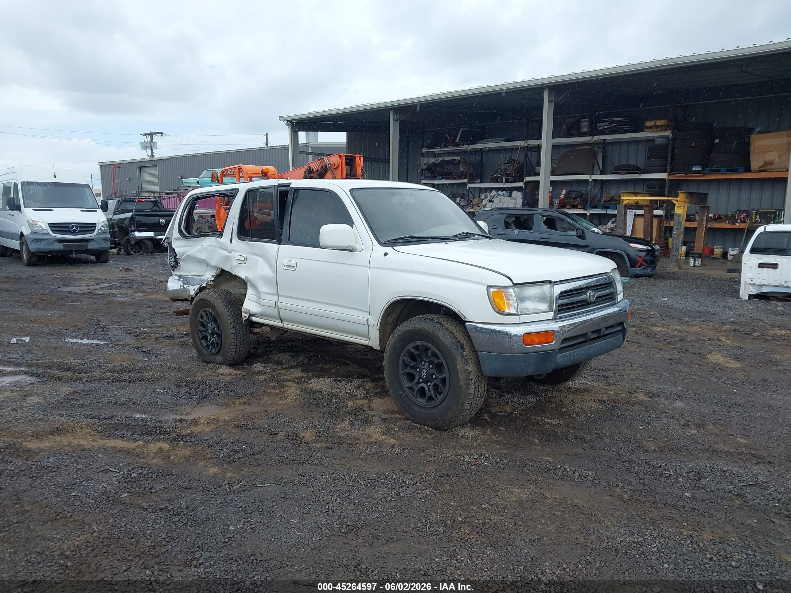1996 Toyota 4runner Sr5 Белый vin: JT3GN86RXT0007180
