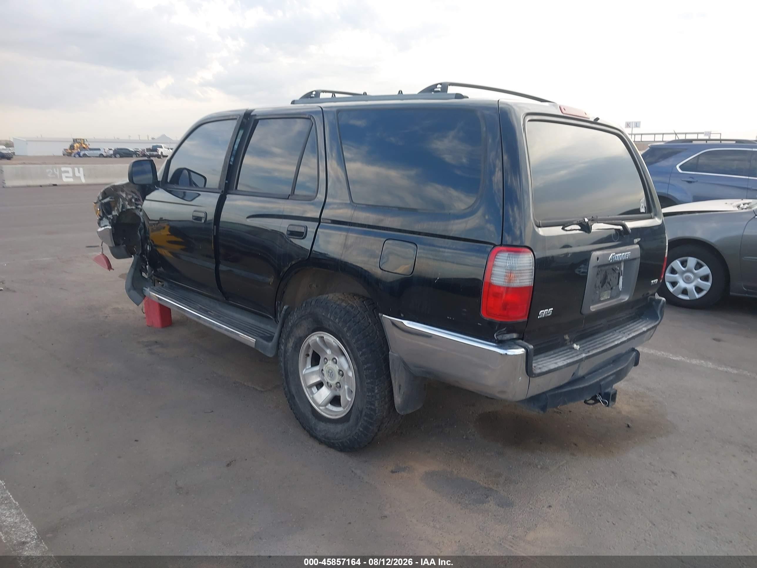 1998 Toyota 4runner Sr5 V6 Black vin: JT3GN86RXW0083597