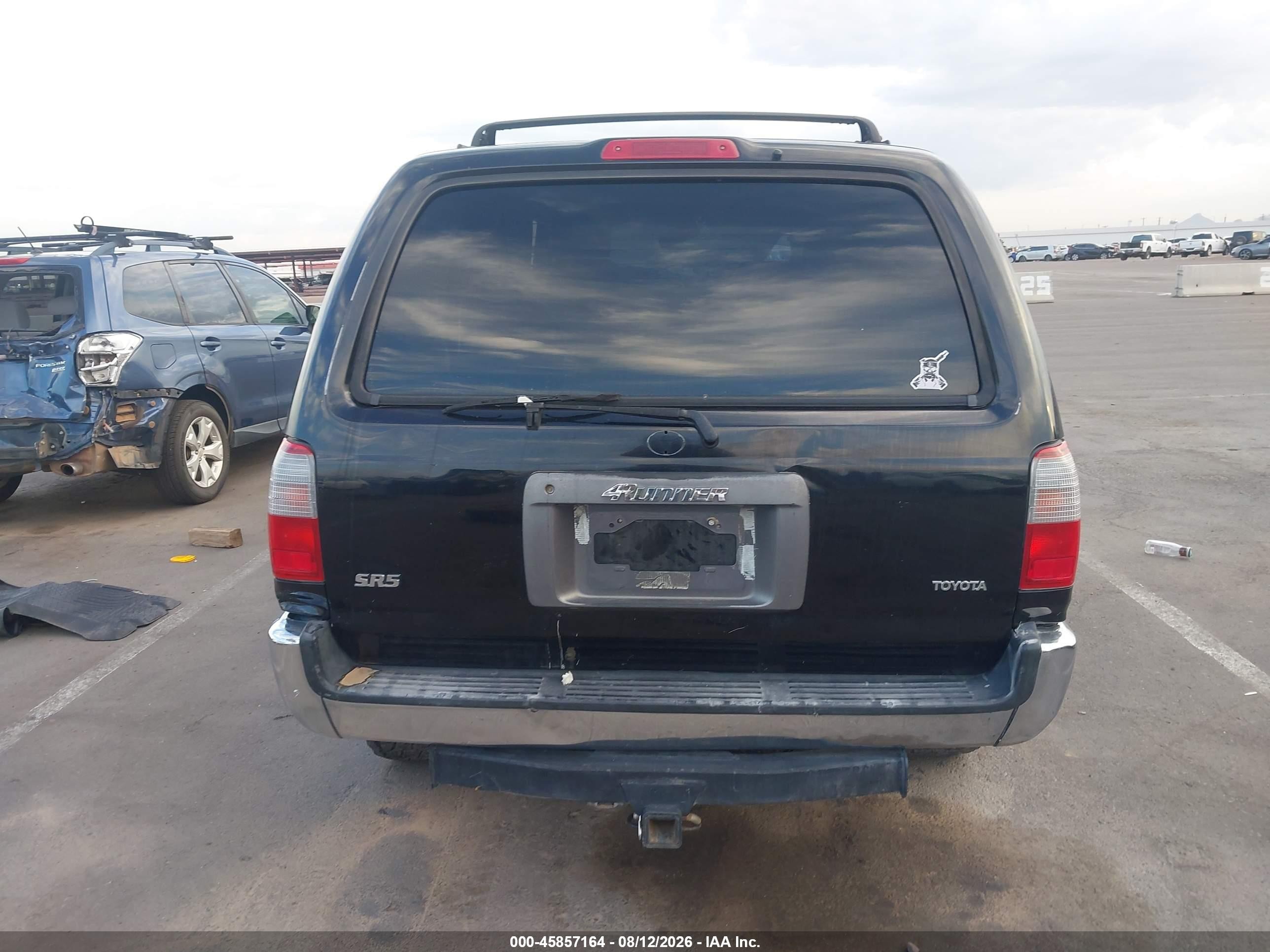 1998 Toyota 4runner Sr5 V6 Black vin: JT3GN86RXW0083597
