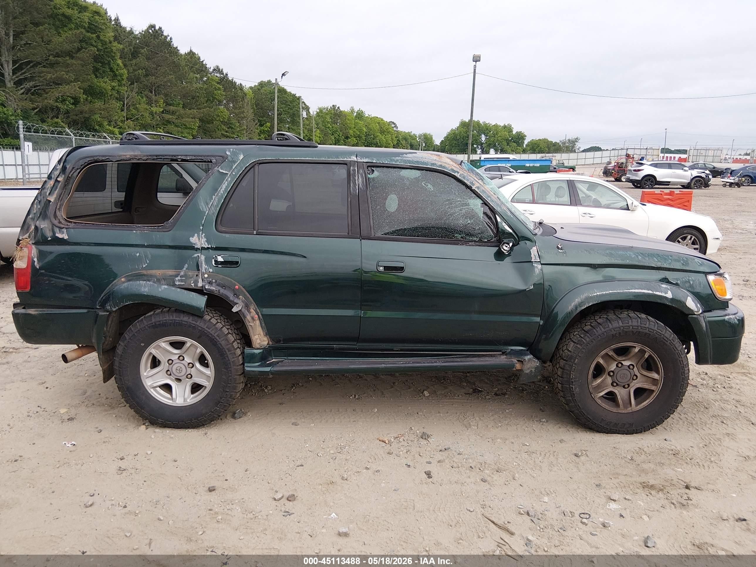2000 Toyota 4runner Sr5 V6 Green vin: JT3GN86RXY0135927