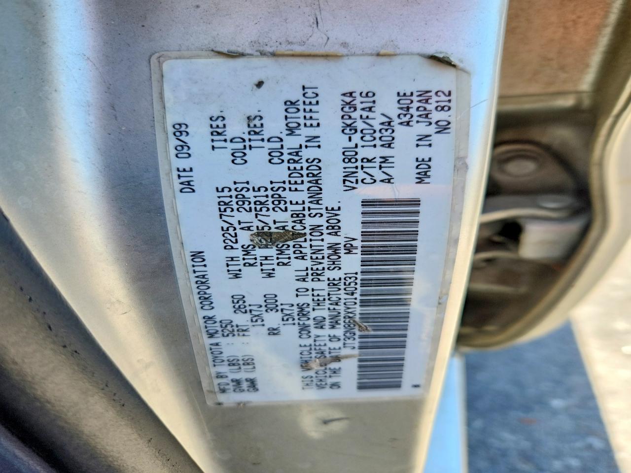 2000 Toyota 4runner Sr5 Silver vin: JT3GN86RXY0140531