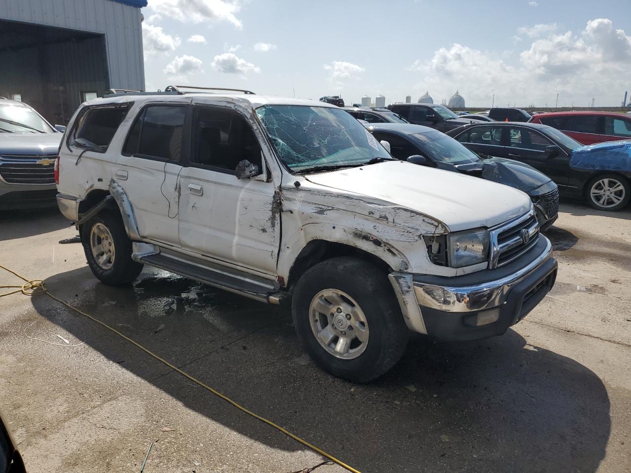 2000 Toyota 4runner Sr5 White vin: JT3GN86RXY0159080