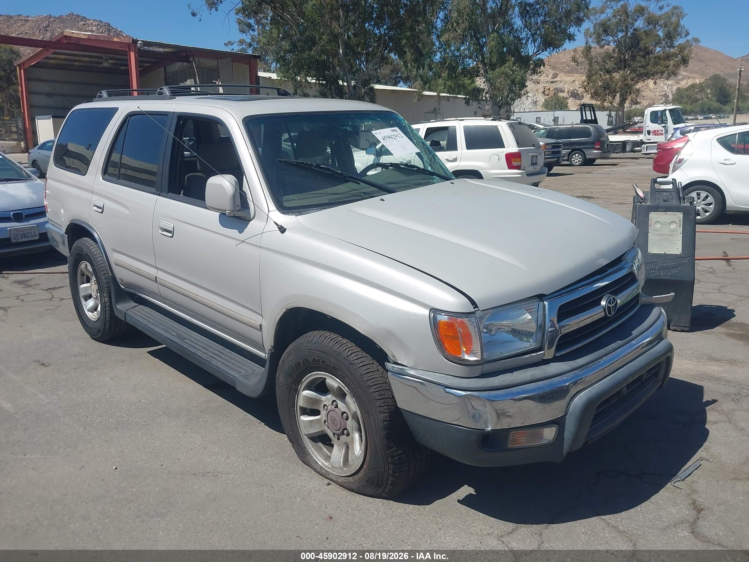 2000 Toyota 4runner Sr5 V6 Silver vin: JT3GN86RXY0163131