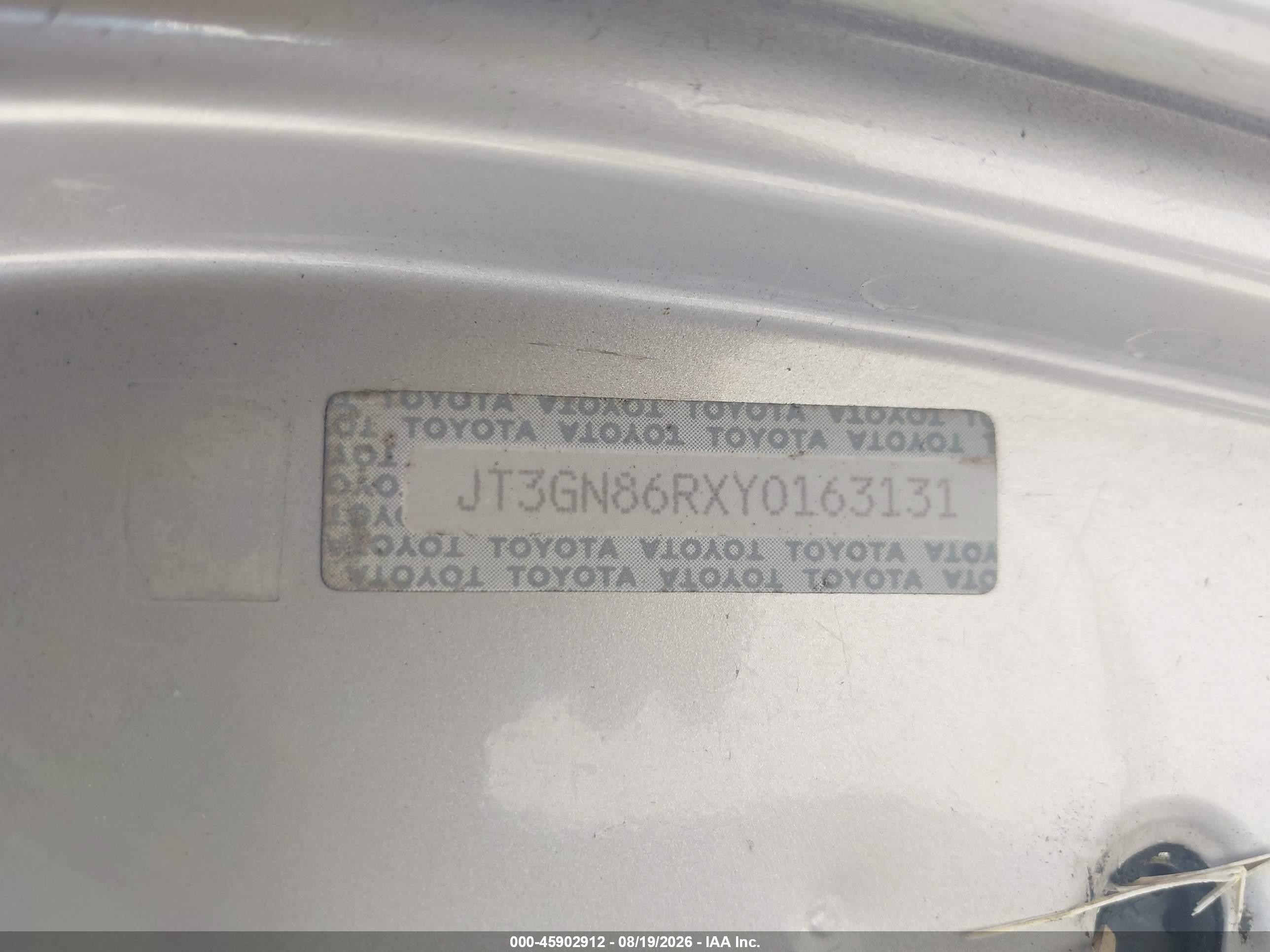 2000 Toyota 4runner Sr5 V6 Silver vin: JT3GN86RXY0163131