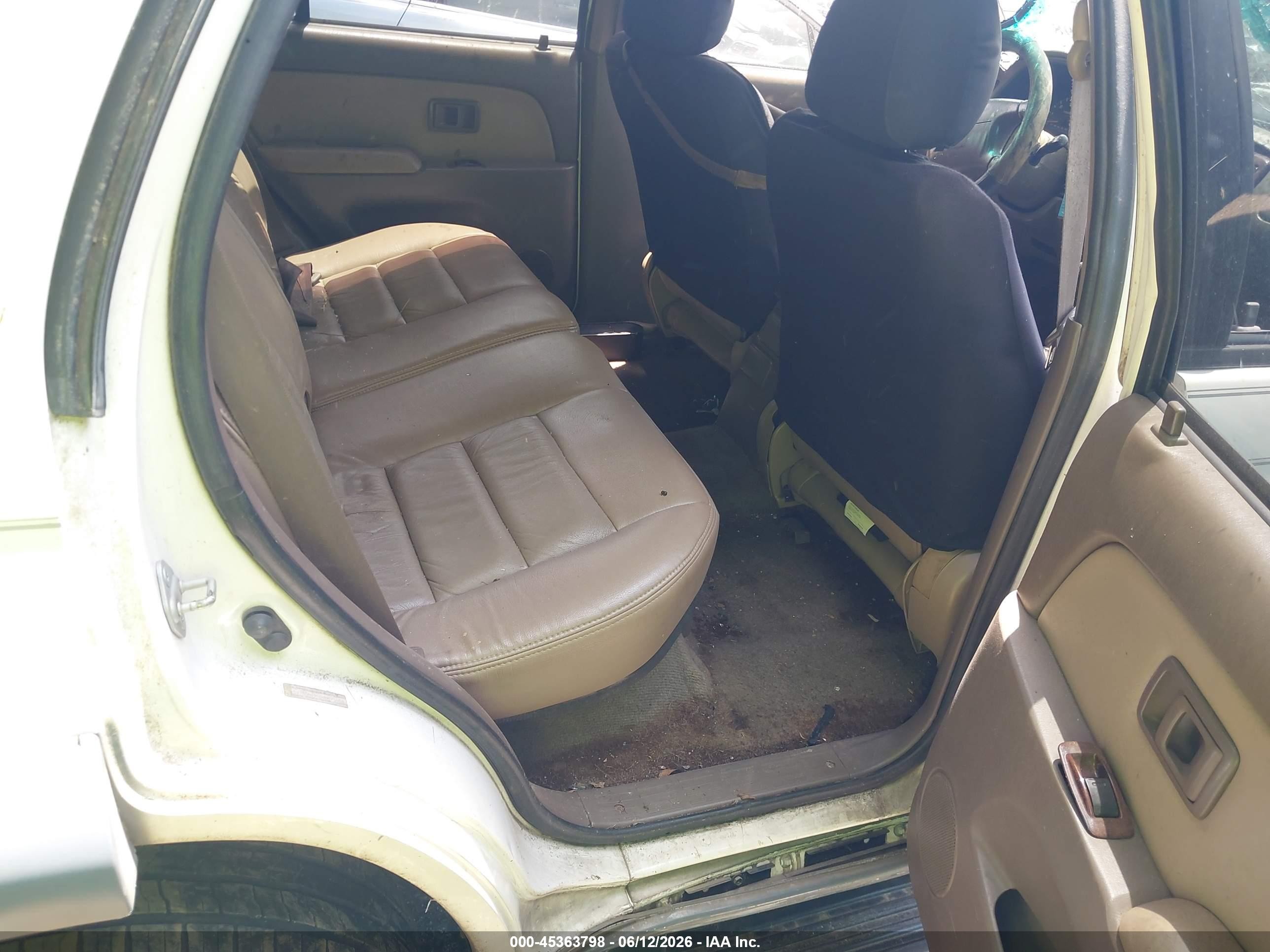 1998 Toyota 4runner Limited White vin: JT3GN87R0W0075488