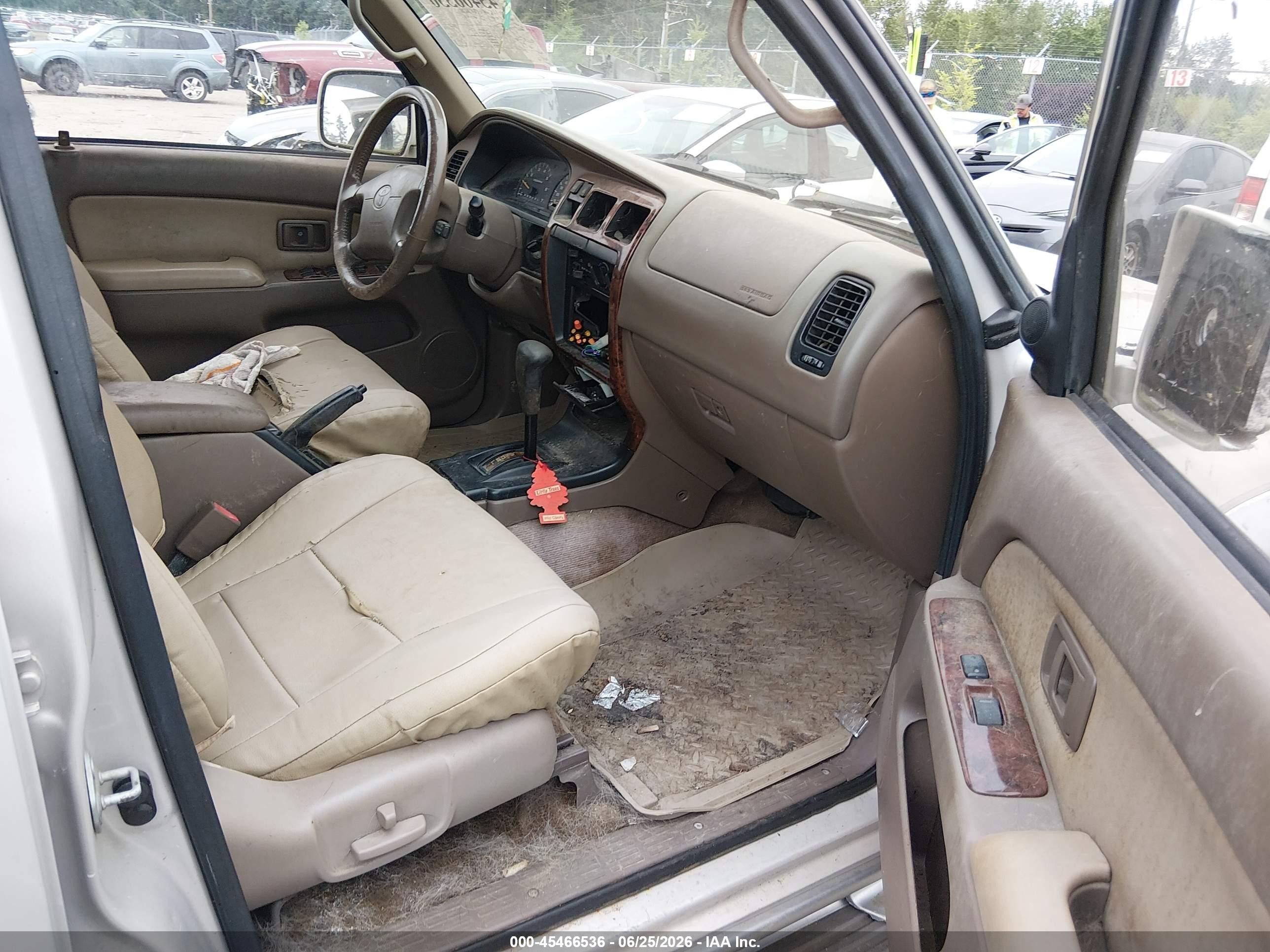 1998 Toyota 4runner Sr5 V6 Limited Beige vin: JT3GN87R2W0080322