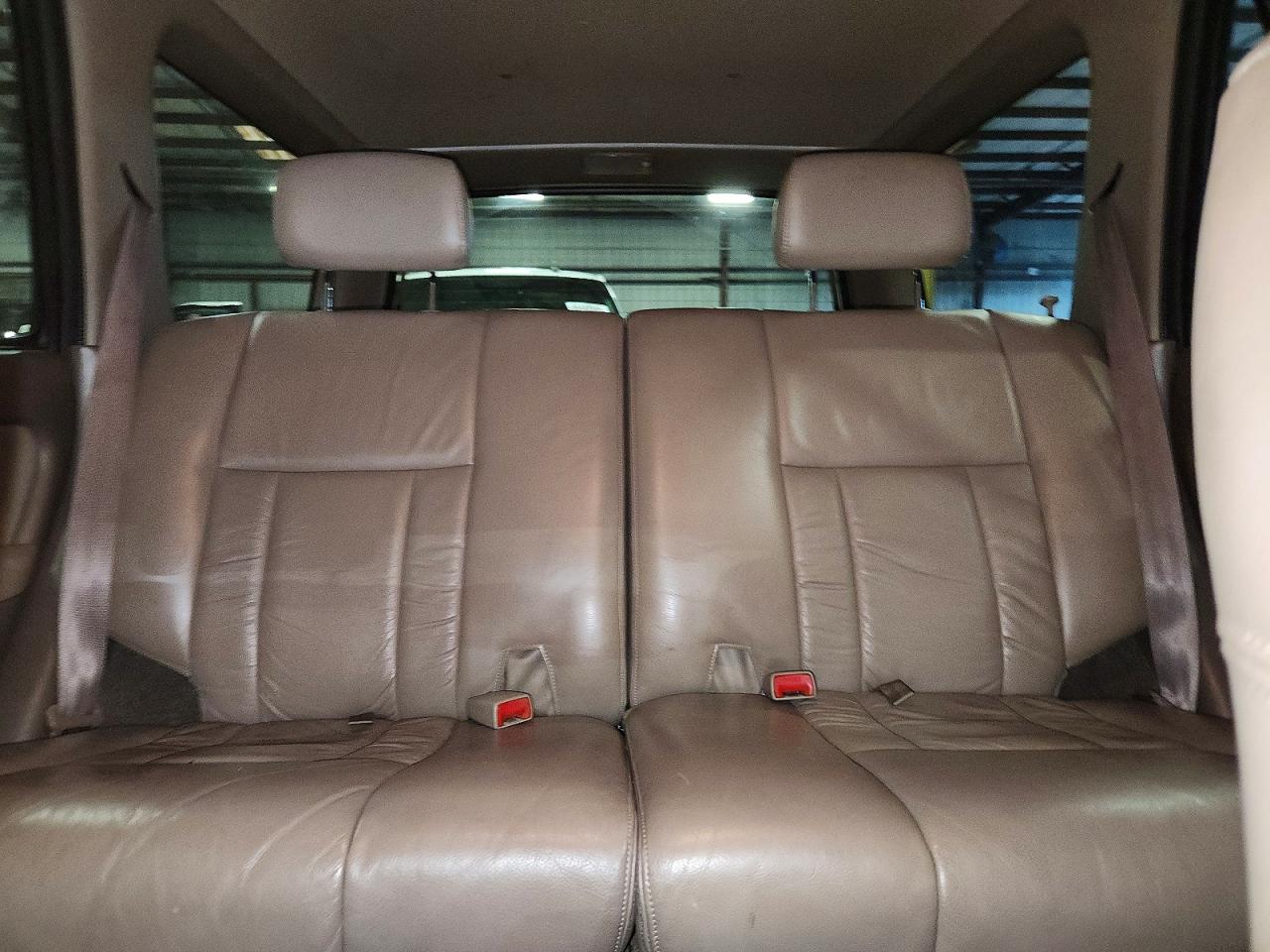 2000 Toyota 4runner Limited Silver vin: JT3GN87R2Y0159945