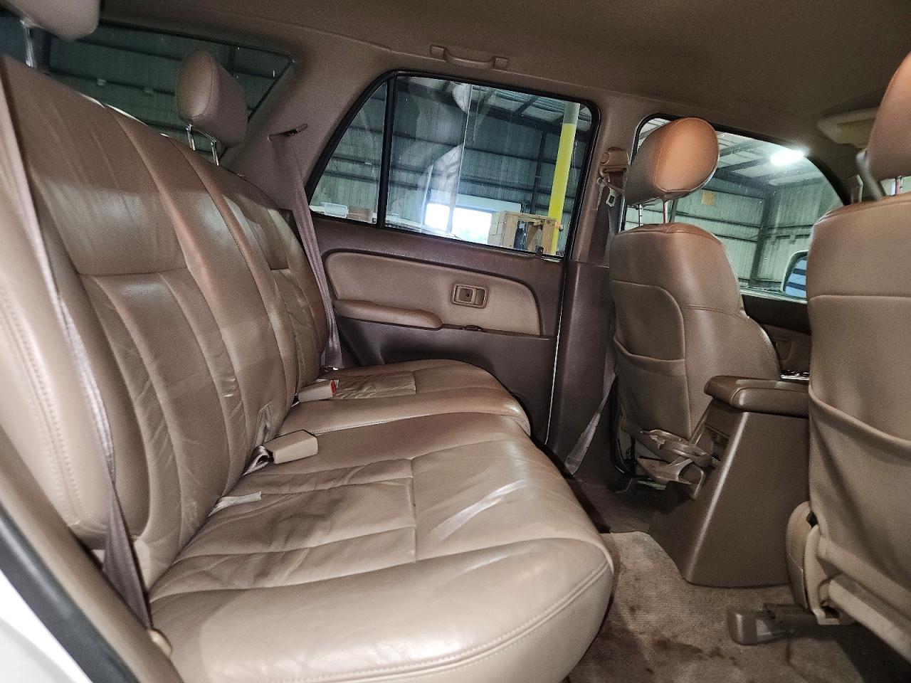 2000 Toyota 4runner Limited Silver vin: JT3GN87R2Y0159945