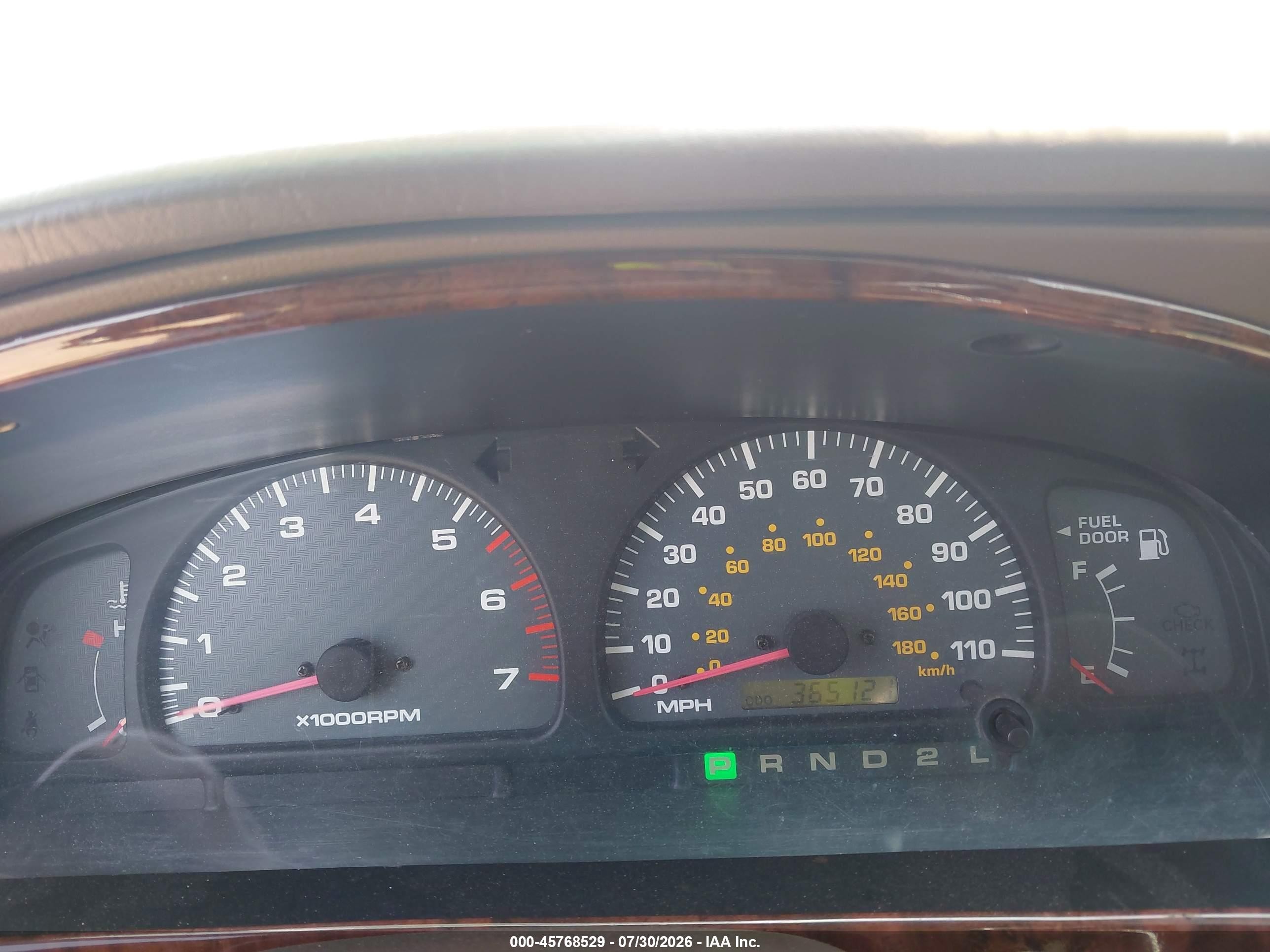 1999 Toyota 4runner Limited V6 Серебряный vin: JT3GN87R3X0092819