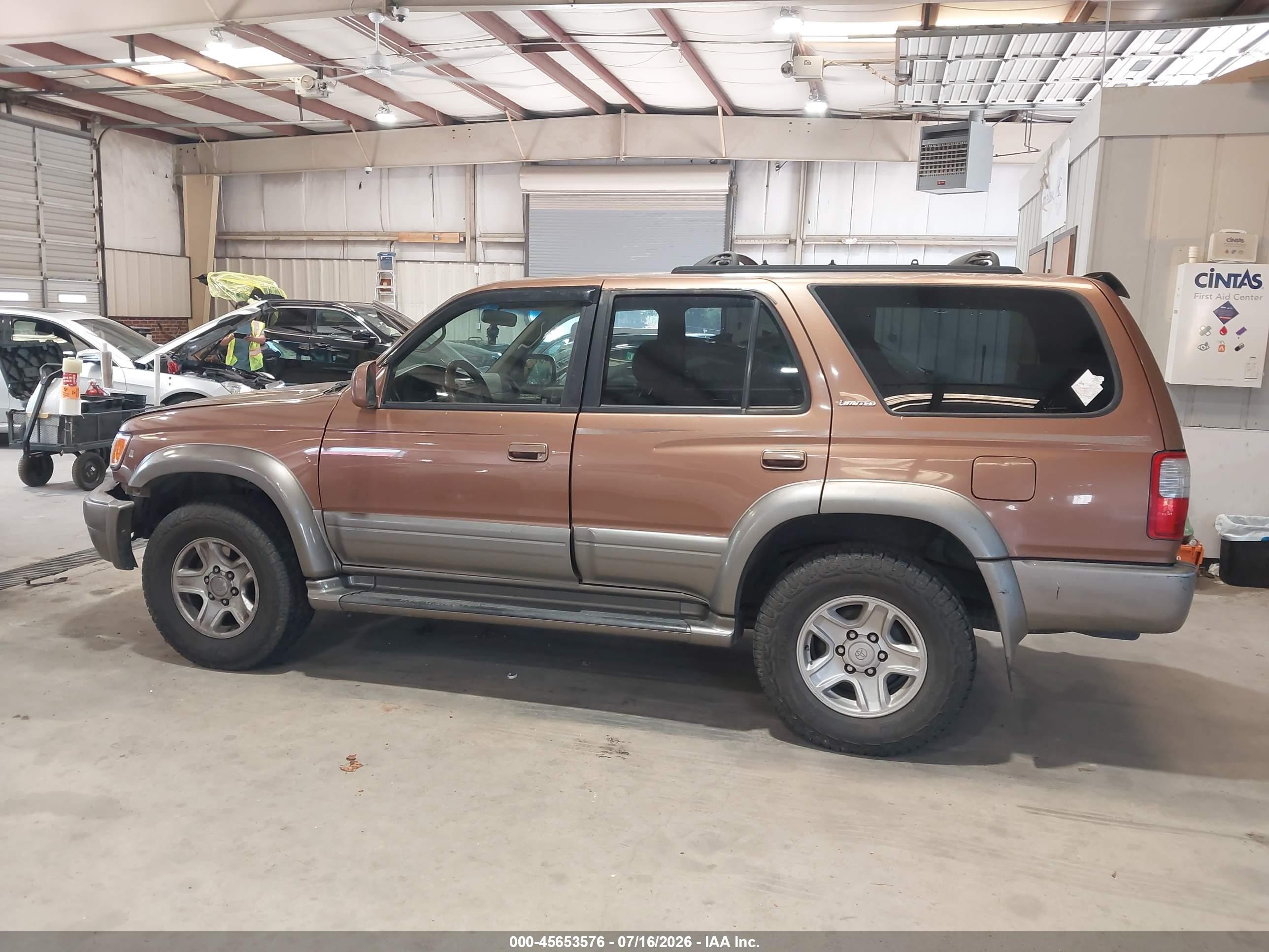 1999 Toyota 4runner Limited V6 Brown vin: JT3GN87R3X0095218