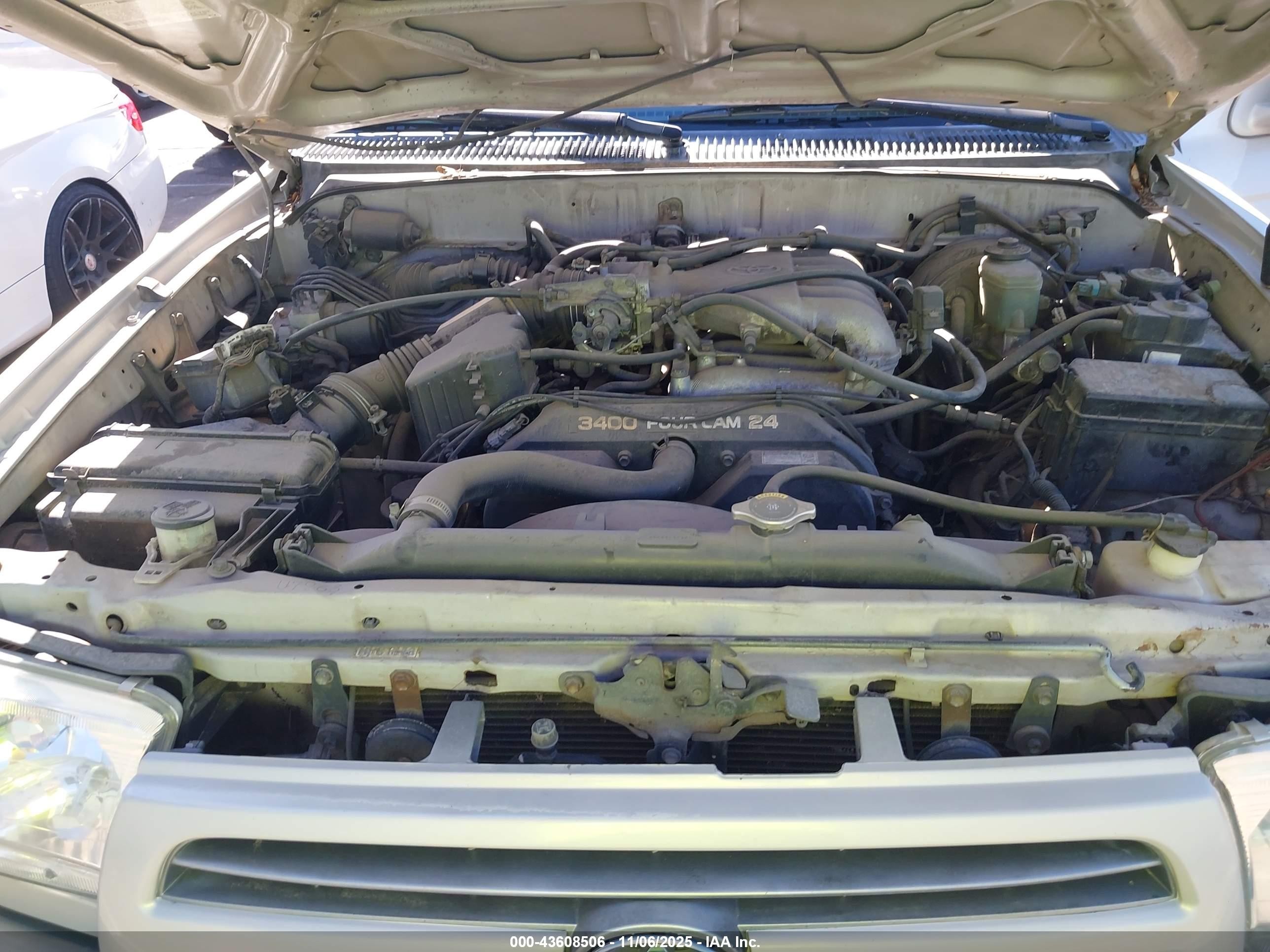 1999 Toyota 4runner Limited V6 Silver vin: JT3GN87R3X0120490