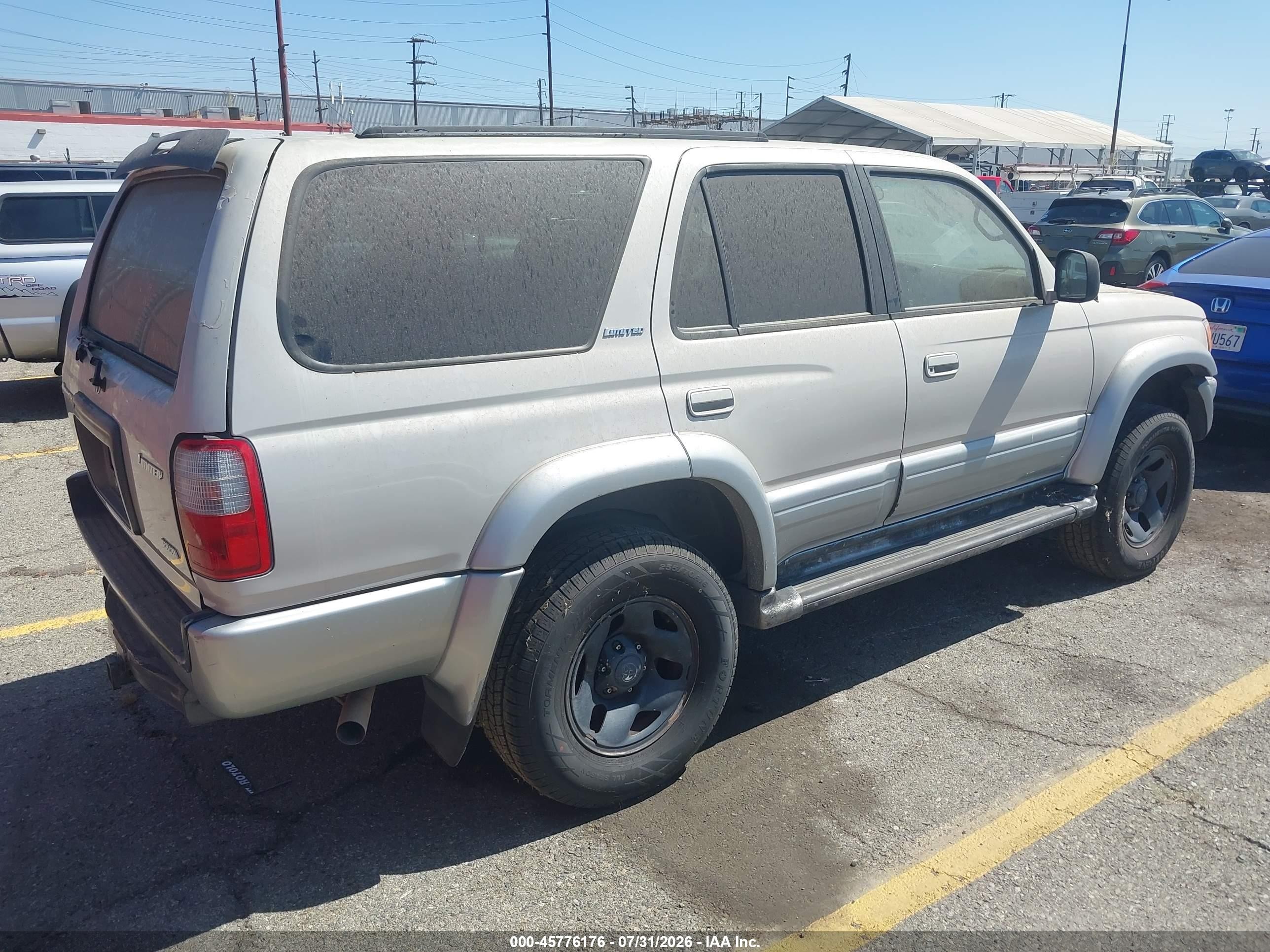 2000 Toyota 4runner Limited V6 Gold vin: JT3GN87R3Y0140630