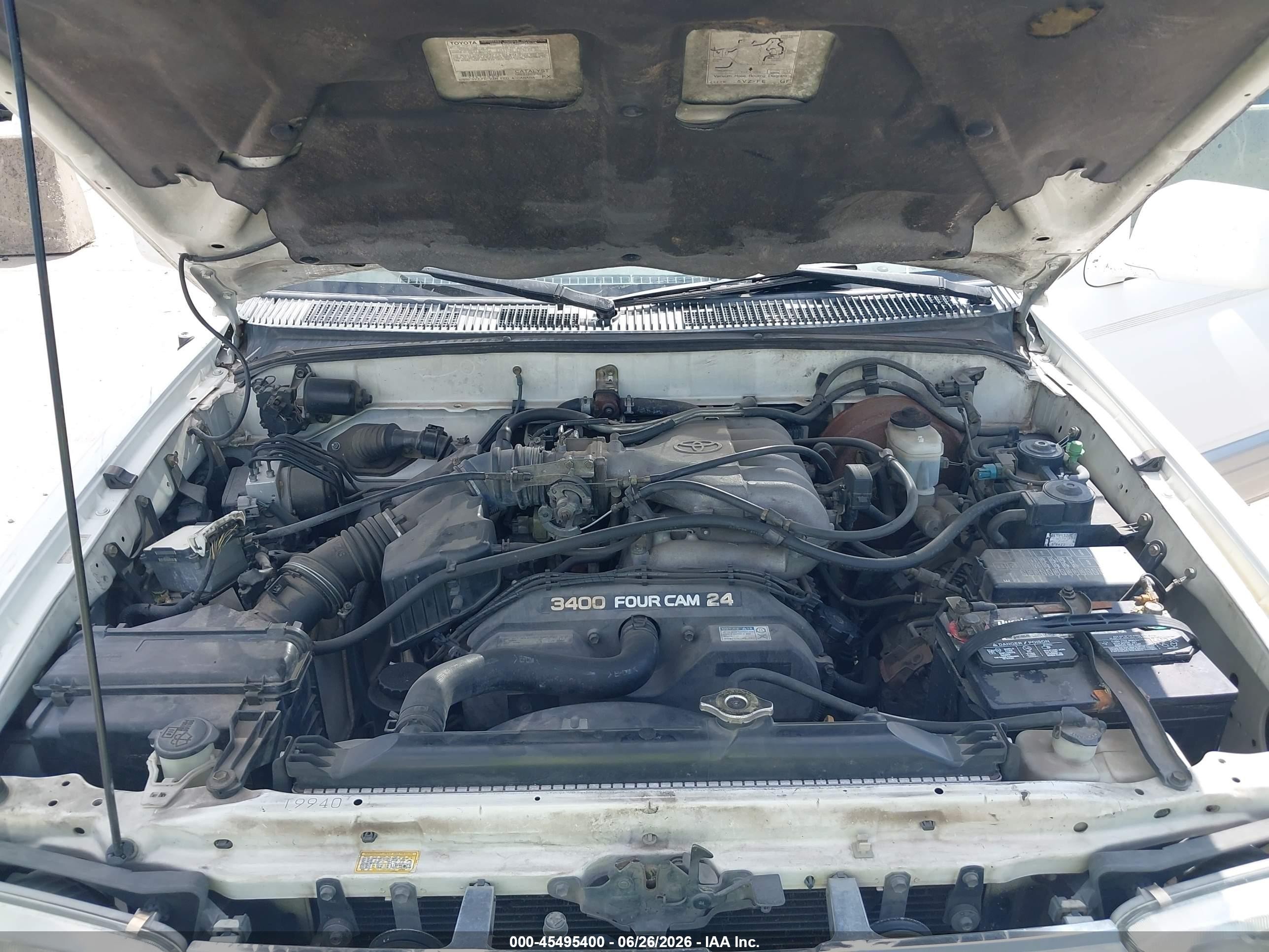 1999 Toyota 4runner Limited V6 White vin: JT3GN87R4X0111281