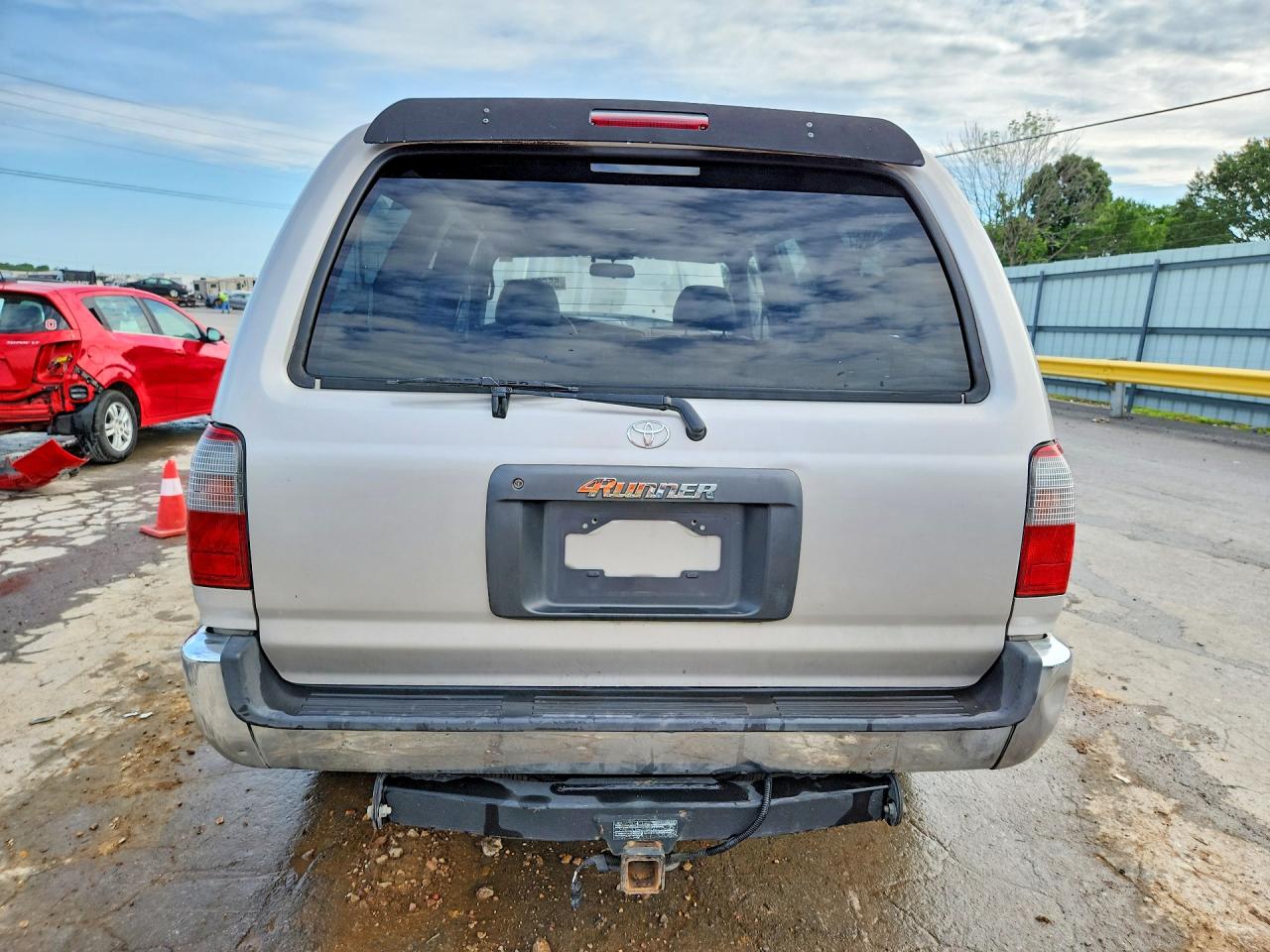 1998 Toyota 4runner Limited Silver vin: JT3GN87R5W0059643