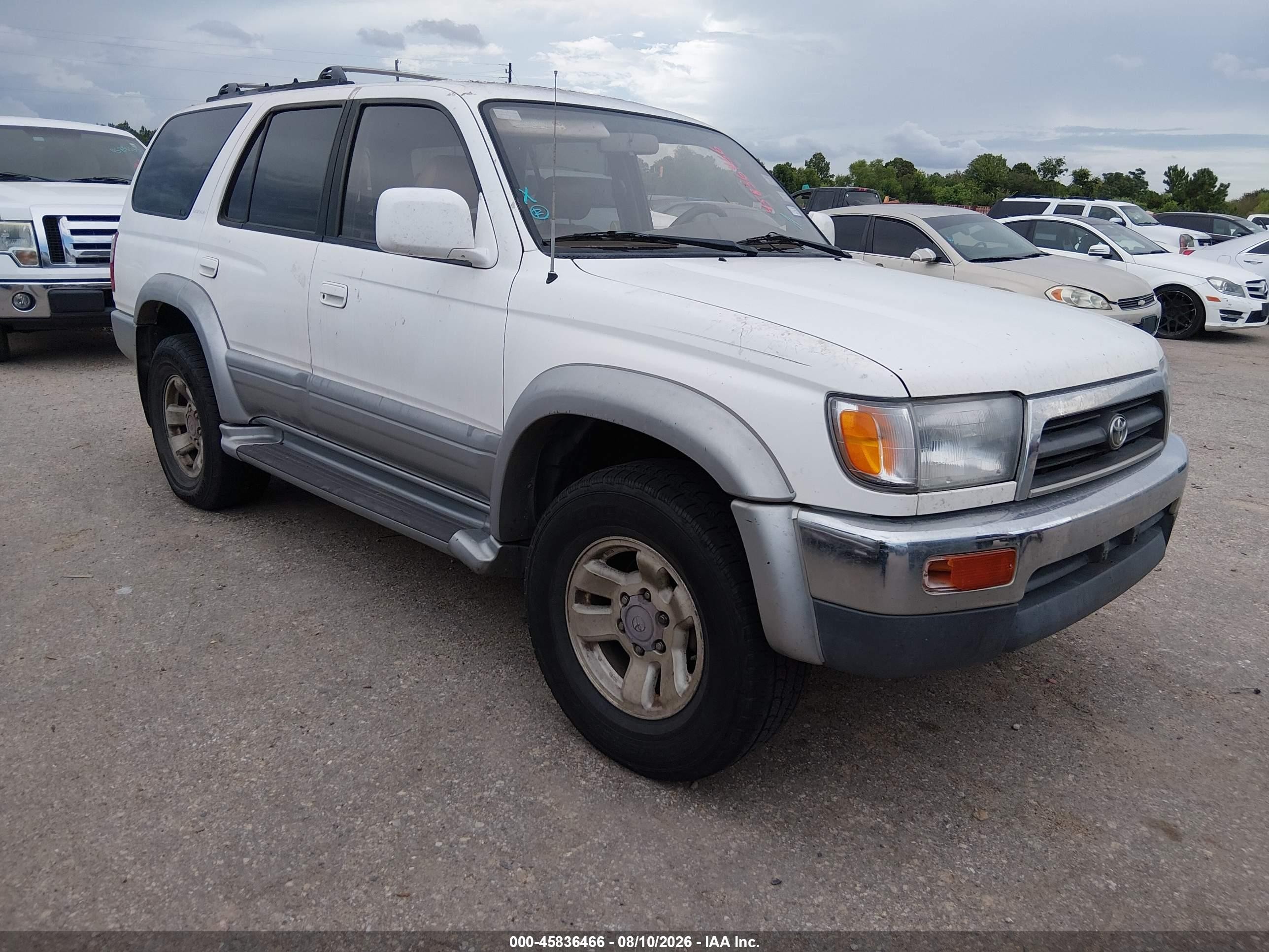 1998 Toyota 4runner Sr5 V6 Limited White vin: JT3GN87R5W0071792