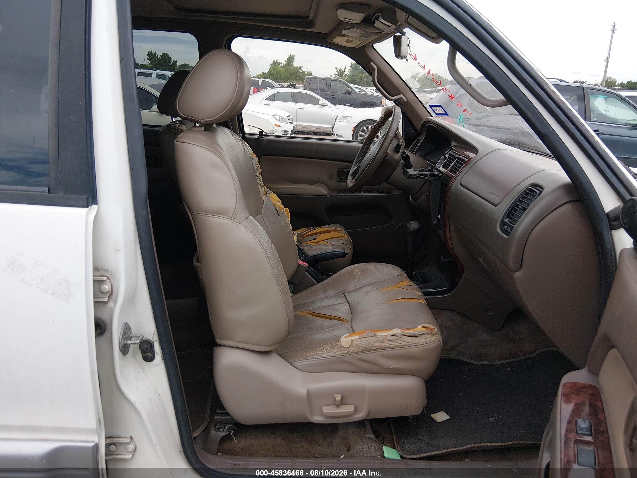 1998 Toyota 4runner Sr5 V6 Limited White vin: JT3GN87R5W0071792