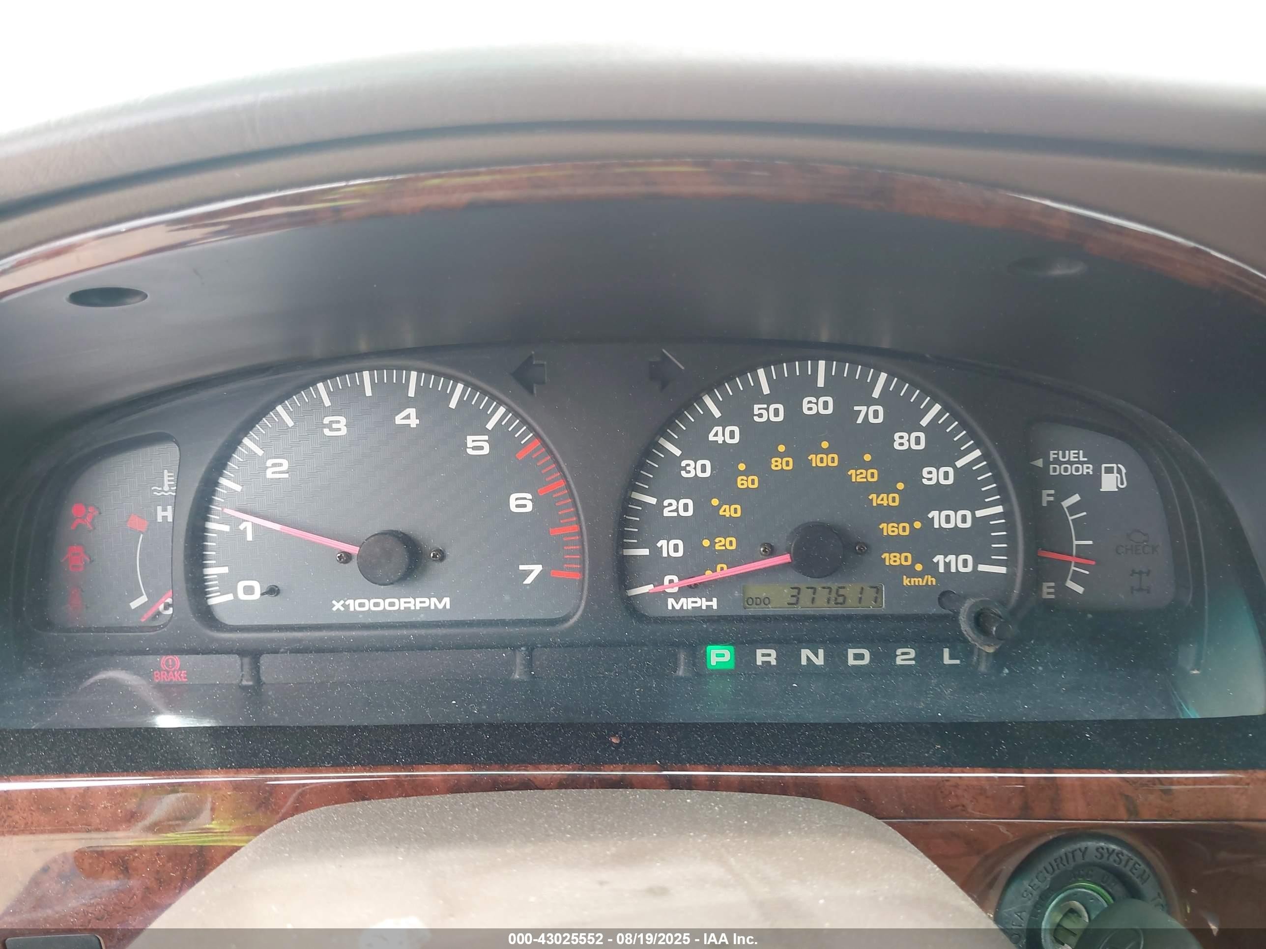 1999 Toyota 4runner Limited V6 Белый vin: JT3GN87R5X0120748