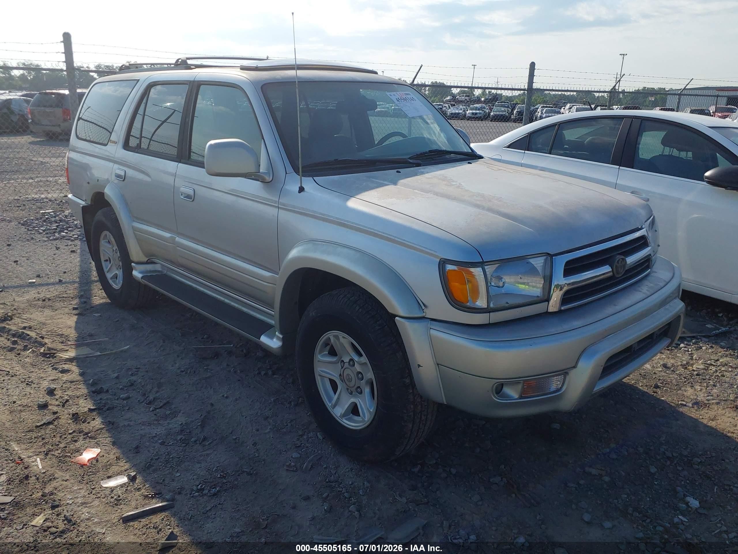 2000 Toyota 4runner Limited V6 Gold vin: JT3GN87R6Y0168888