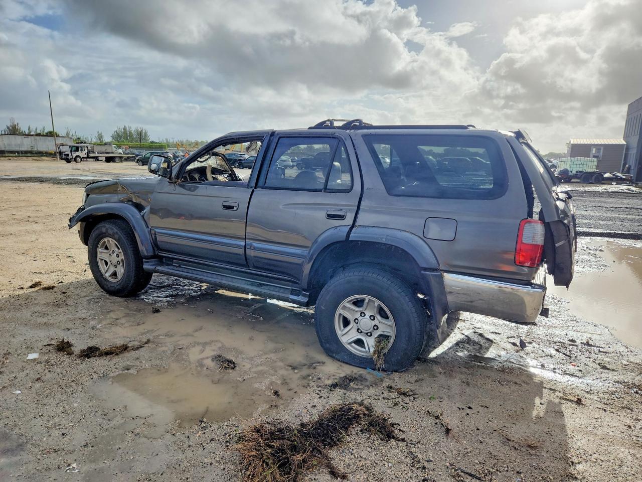 1998 Toyota 4runner Limited Brown vin: JT3GN87R9W0057555