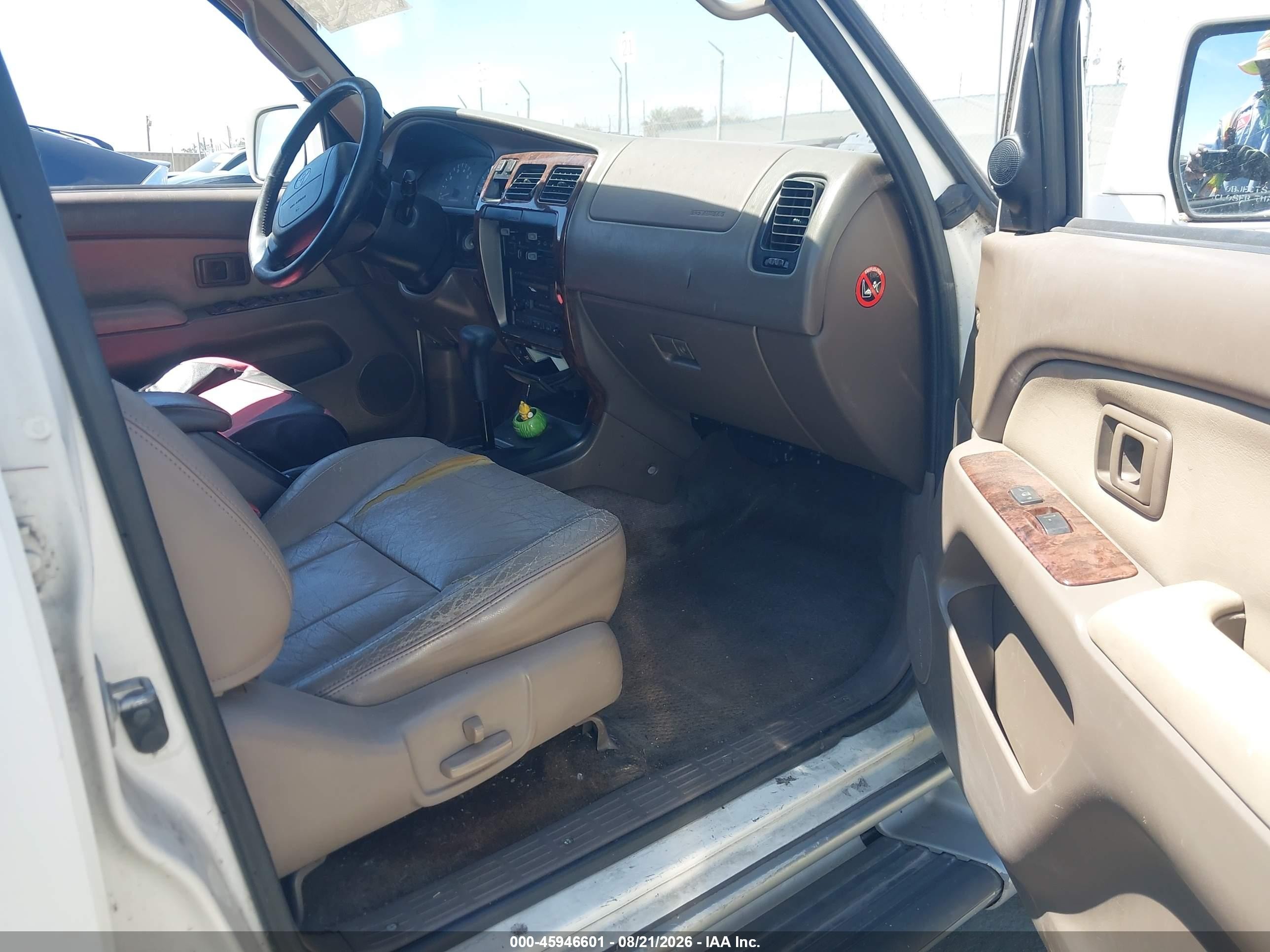 1997 Toyota 4runner Sr5 V6 Limited White vin: JT3GN87RXV0019962
