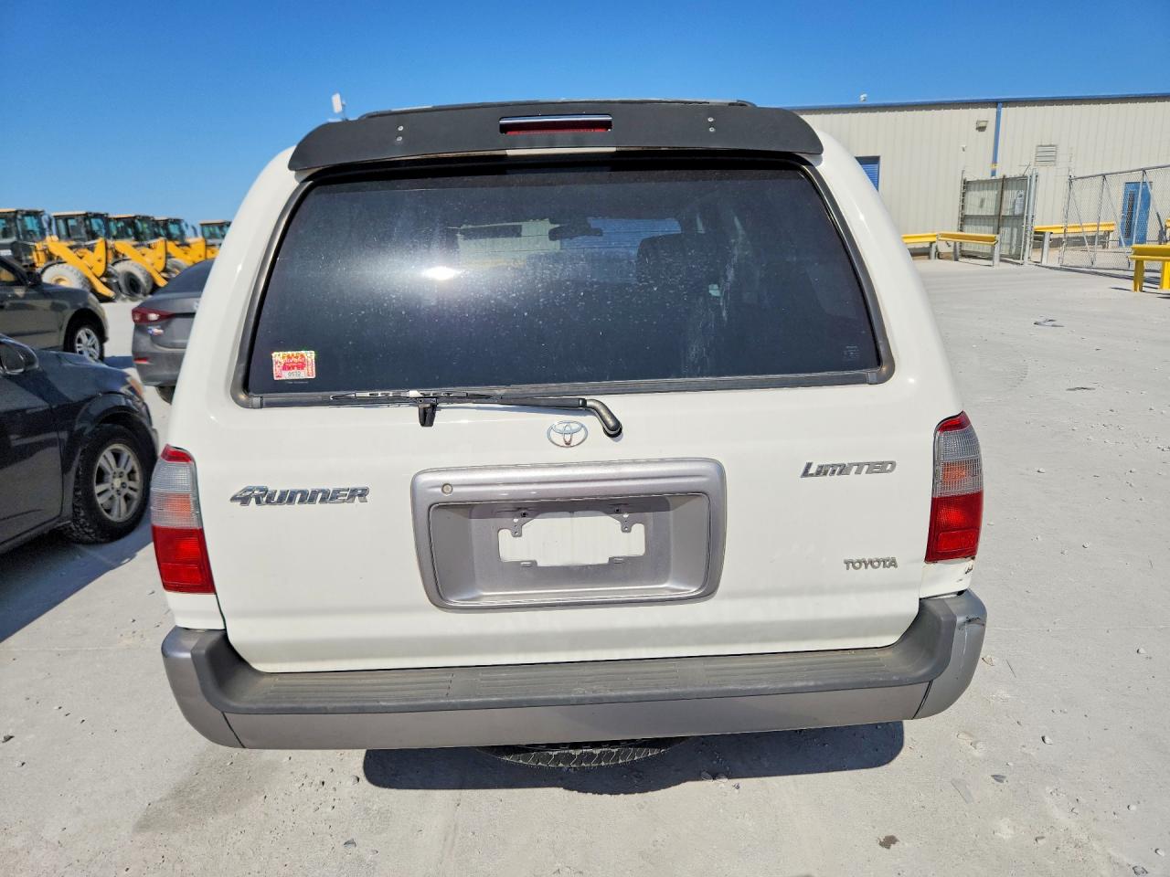 1999 Toyota 4runner Limited White vin: JT3GN87RXX0096480