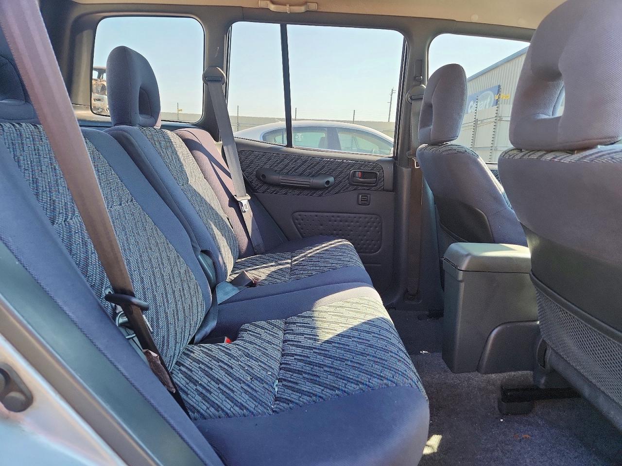 1998 Toyota Rav4 Silver vin: JT3GP10V0W0032102