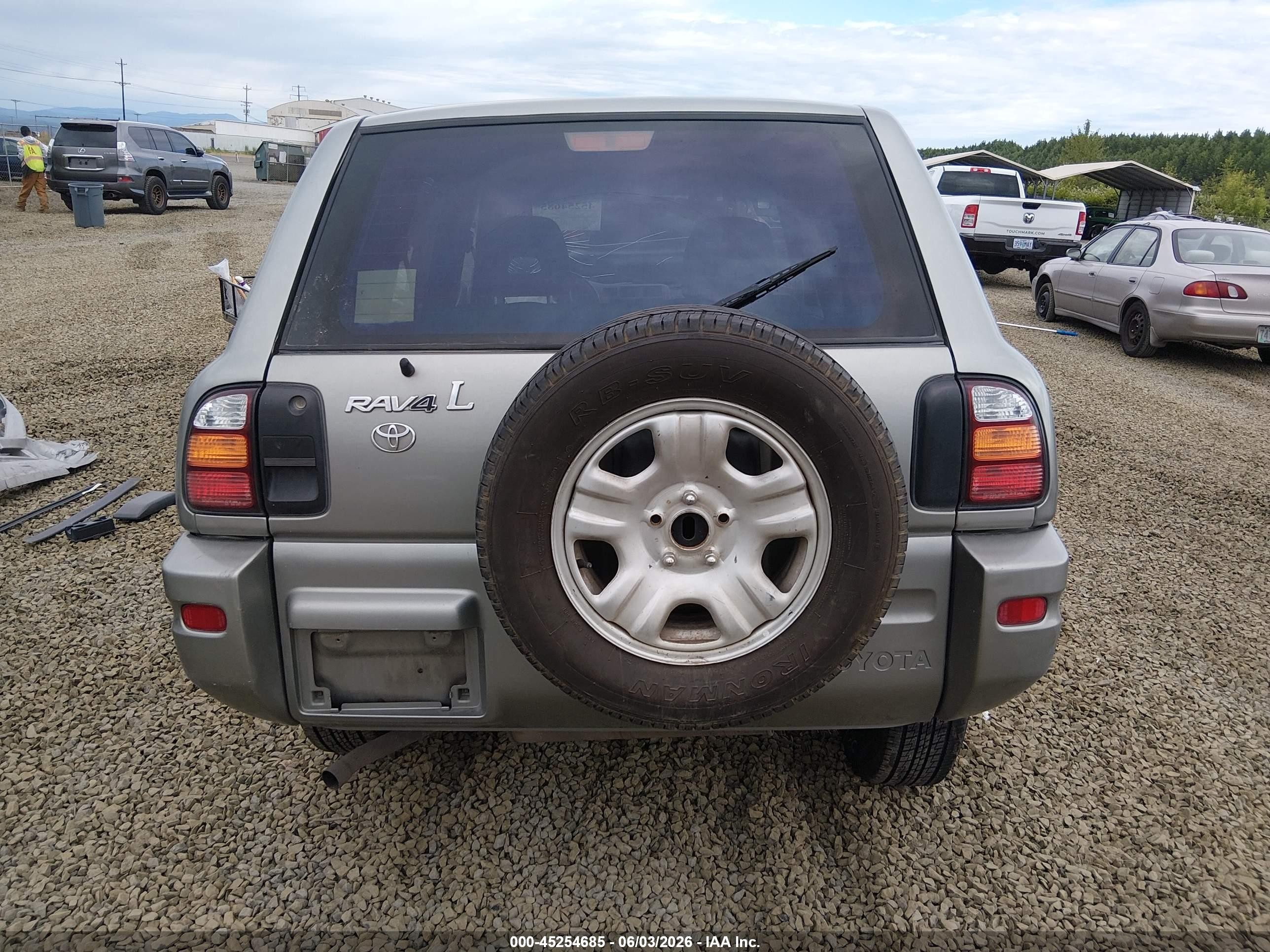 1999 Toyota Rav4   Gray vin: JT3GP10V0X7046865