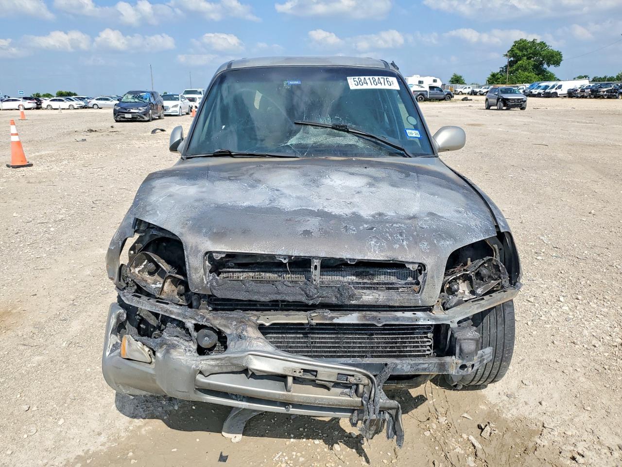 1999 Toyota Rav4 Base Silver vin: JT3GP10V0X7057753