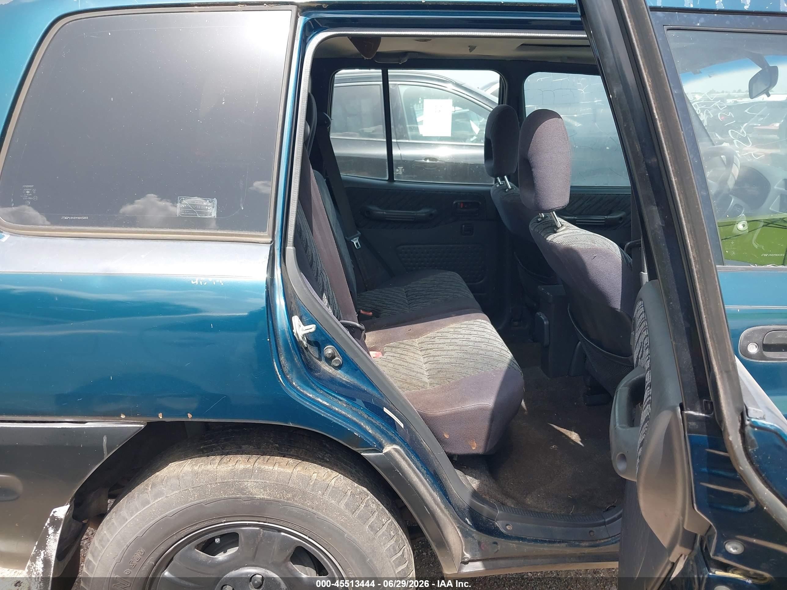 2000 Toyota Rav4   Green vin: JT3GP10V0Y0045502