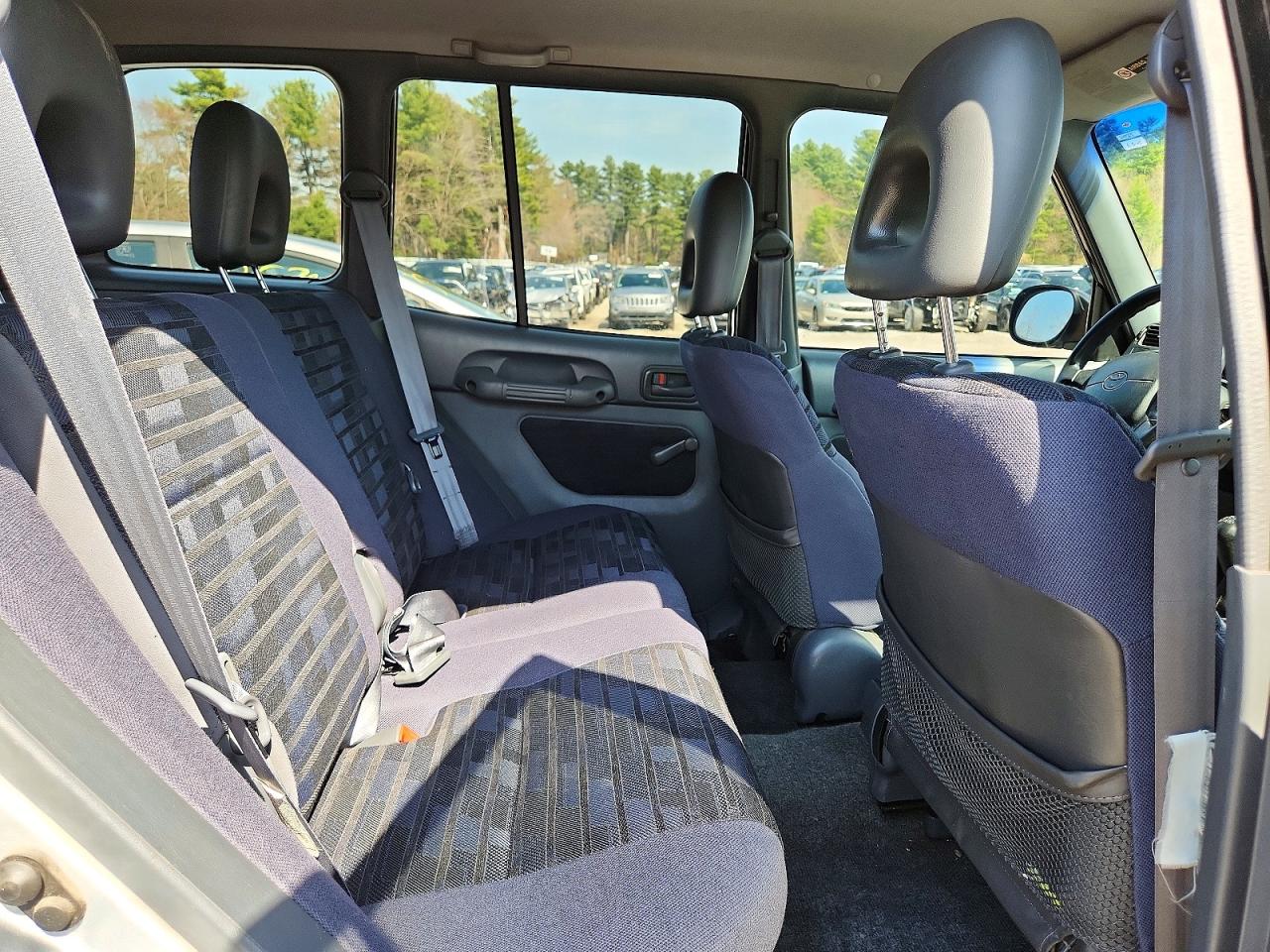 1997 Toyota Rav4 Base Silver vin: JT3GP10V1V0017218