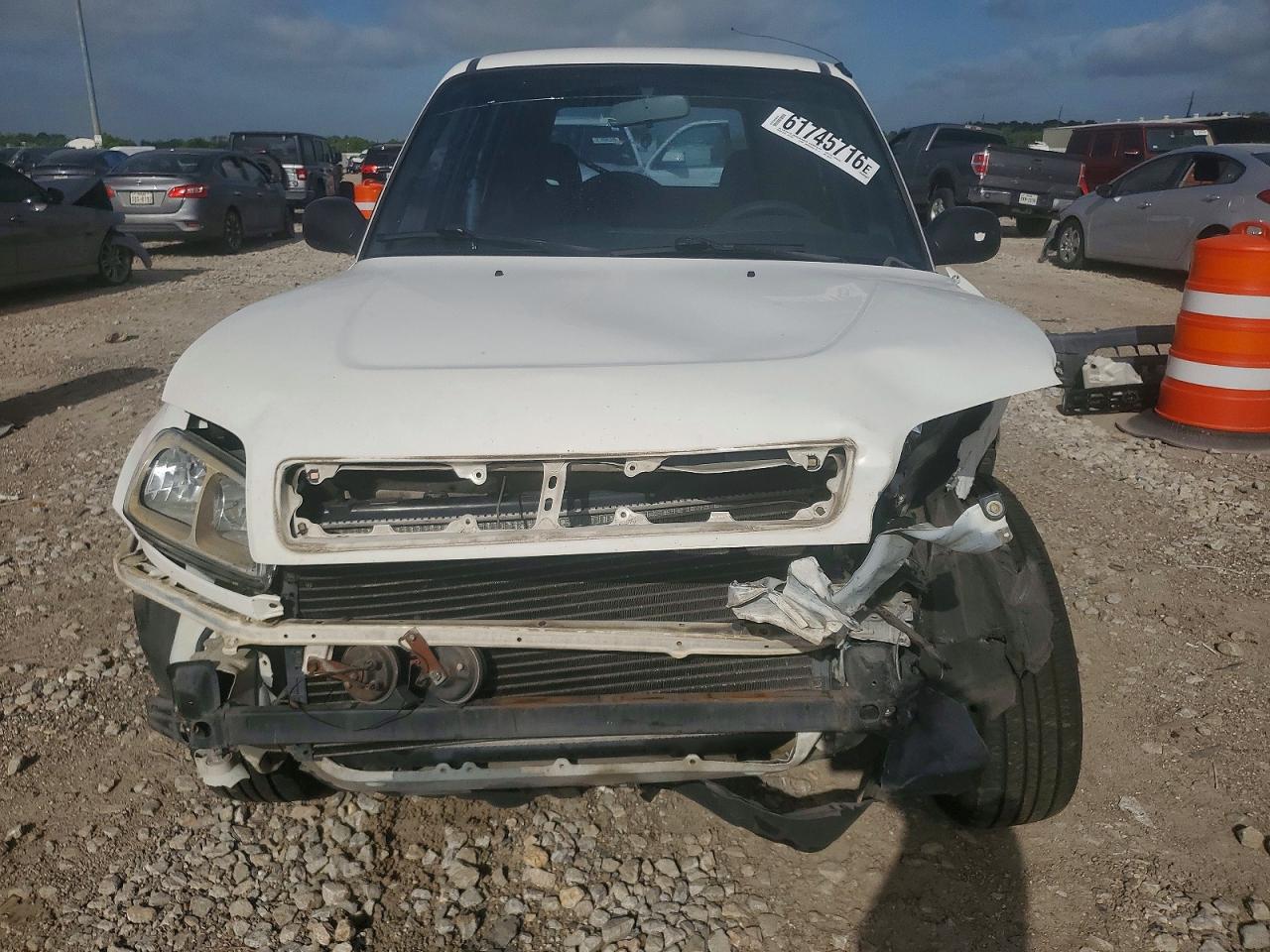 1999 Toyota Rav4 Base White vin: JT3GP10V1X0035107