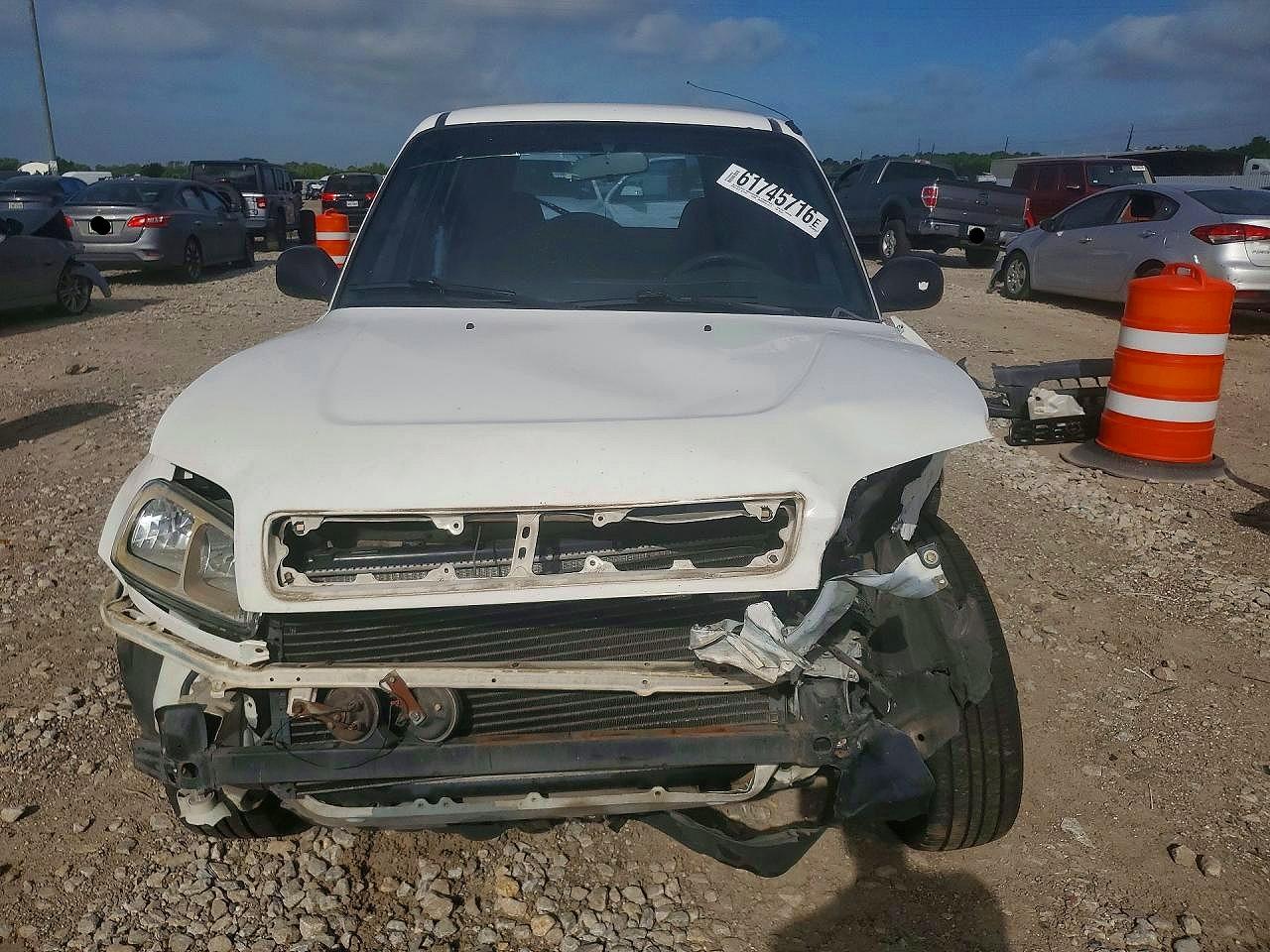 1999 Toyota Rav4 Base White vin: JT3GP10V1X0035107