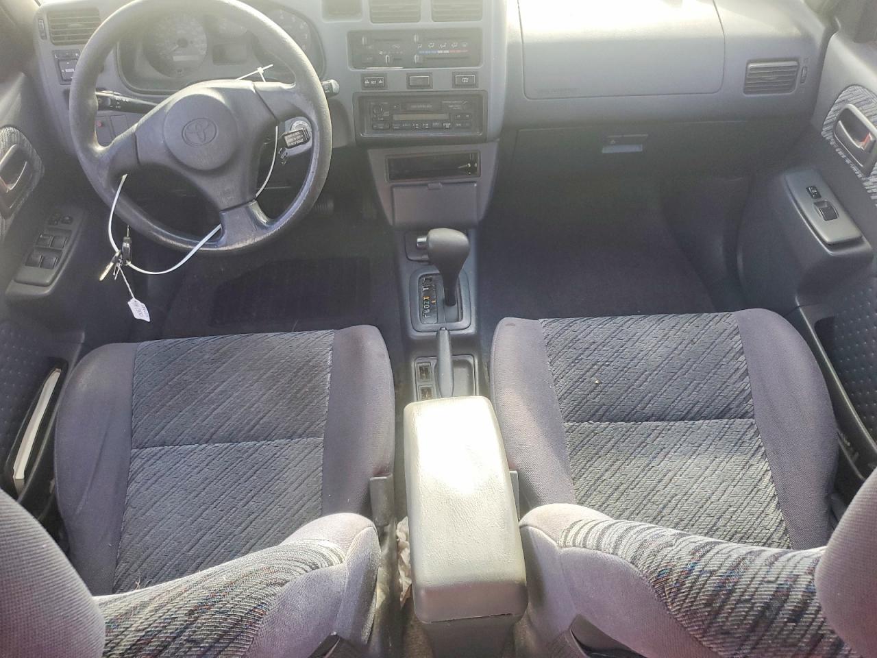 1999 Toyota Rav4 Base White vin: JT3GP10V1X0035107