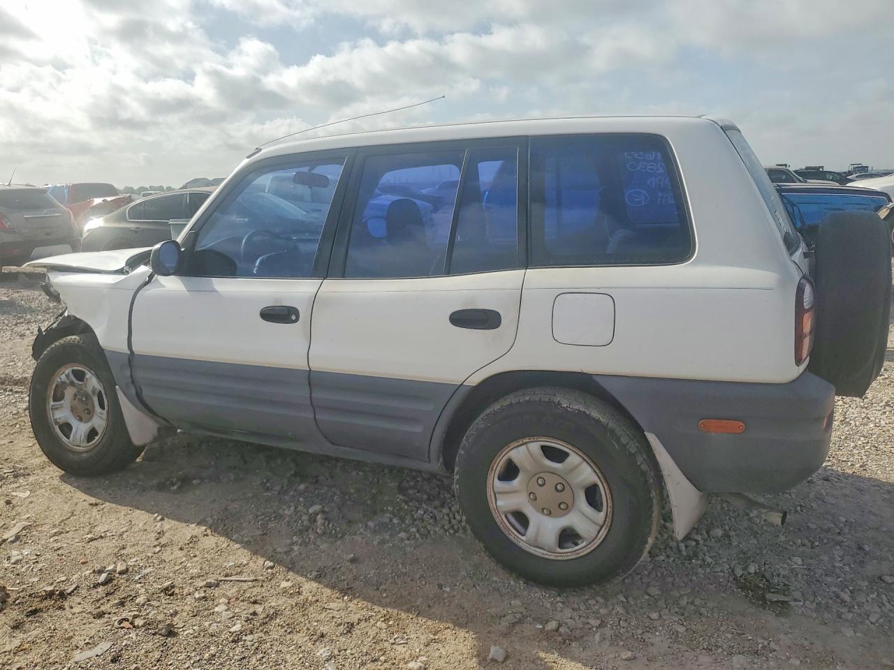 1999 Toyota Rav4 Base White vin: JT3GP10V1X0035107