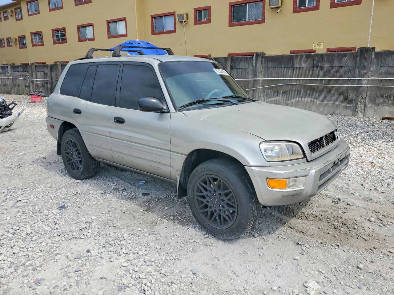 2000 Toyota Rav4 Base Silver vin: JT3GP10V1Y0051115