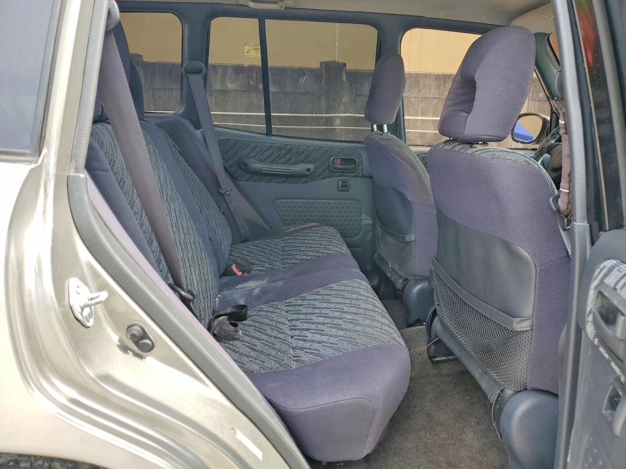 2000 Toyota Rav4 Base Silver vin: JT3GP10V1Y0051115