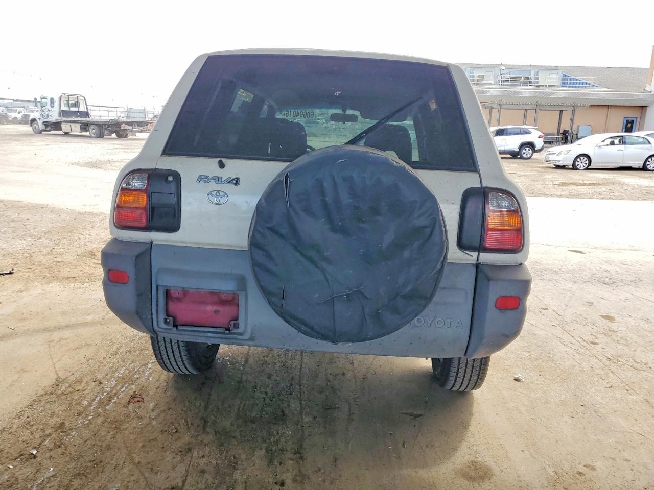 1999 Toyota Rav4 Base White vin: JT3GP10V2X0038730