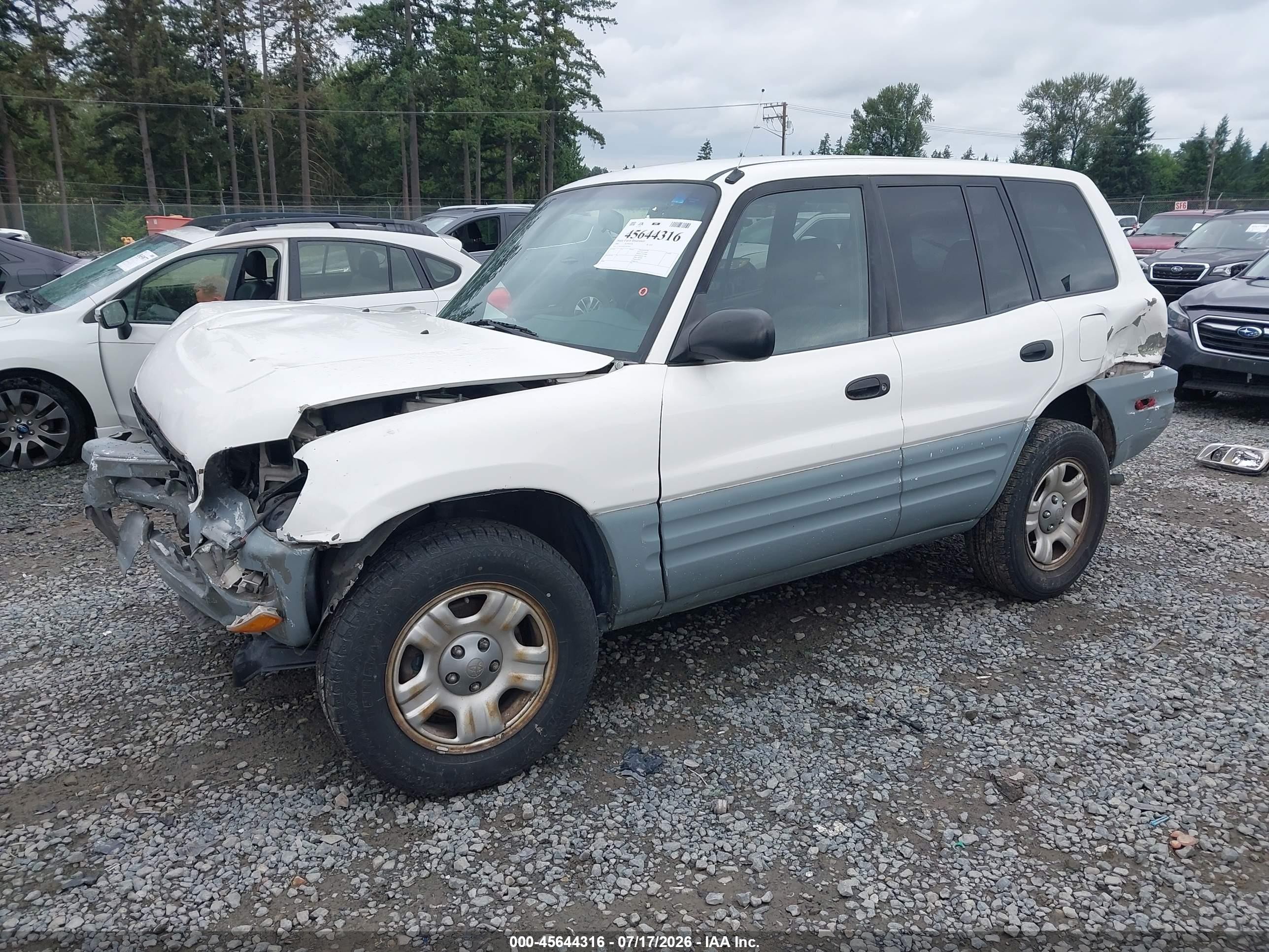 2000 Toyota Rav4   White vin: JT3GP10V2Y7077021
