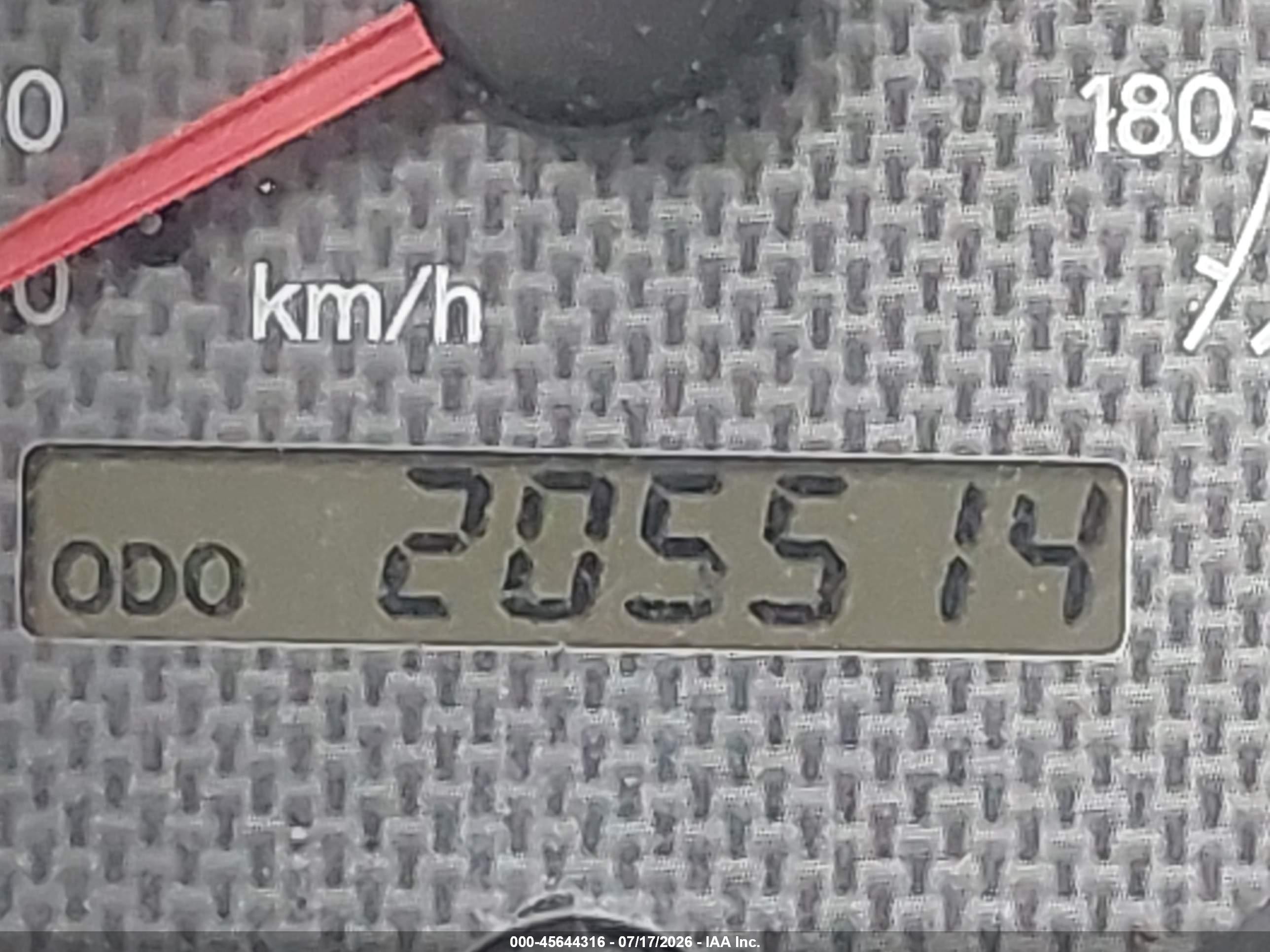 2000 Toyota Rav4   White vin: JT3GP10V2Y7077021