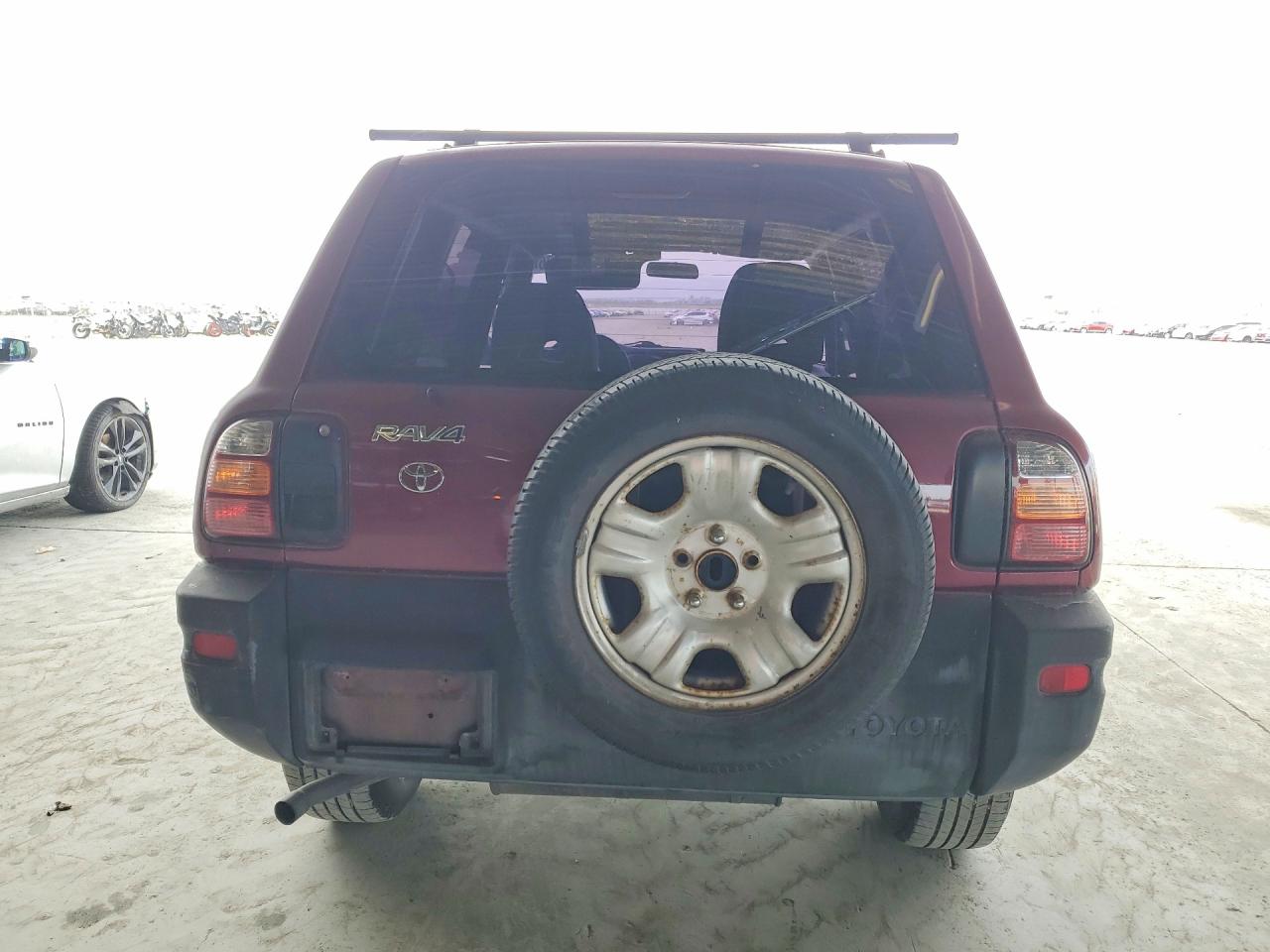 1998 Toyota Rav4 Base Red vin: JT3GP10V3W0032529